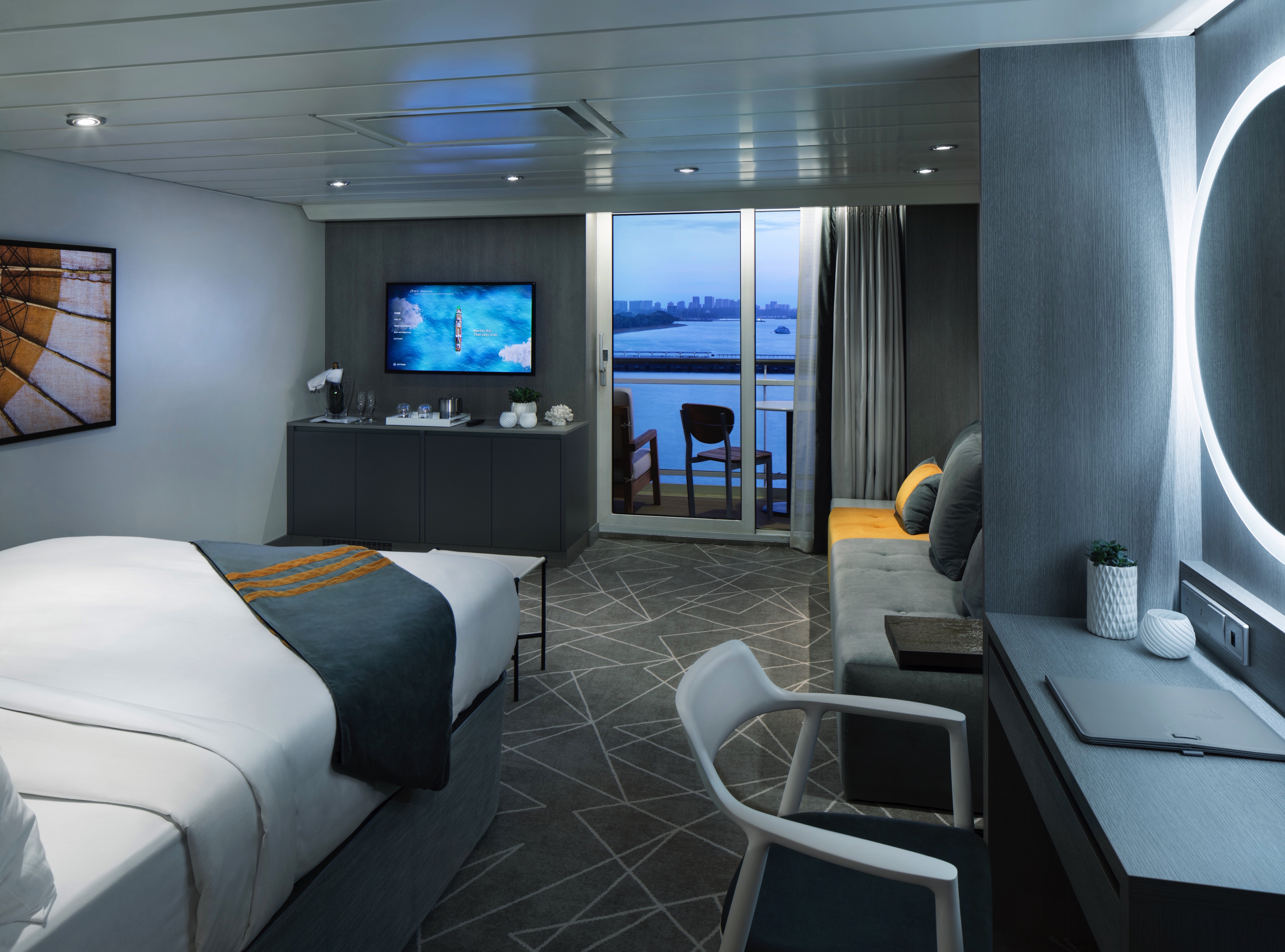 Aqua Sky Suite