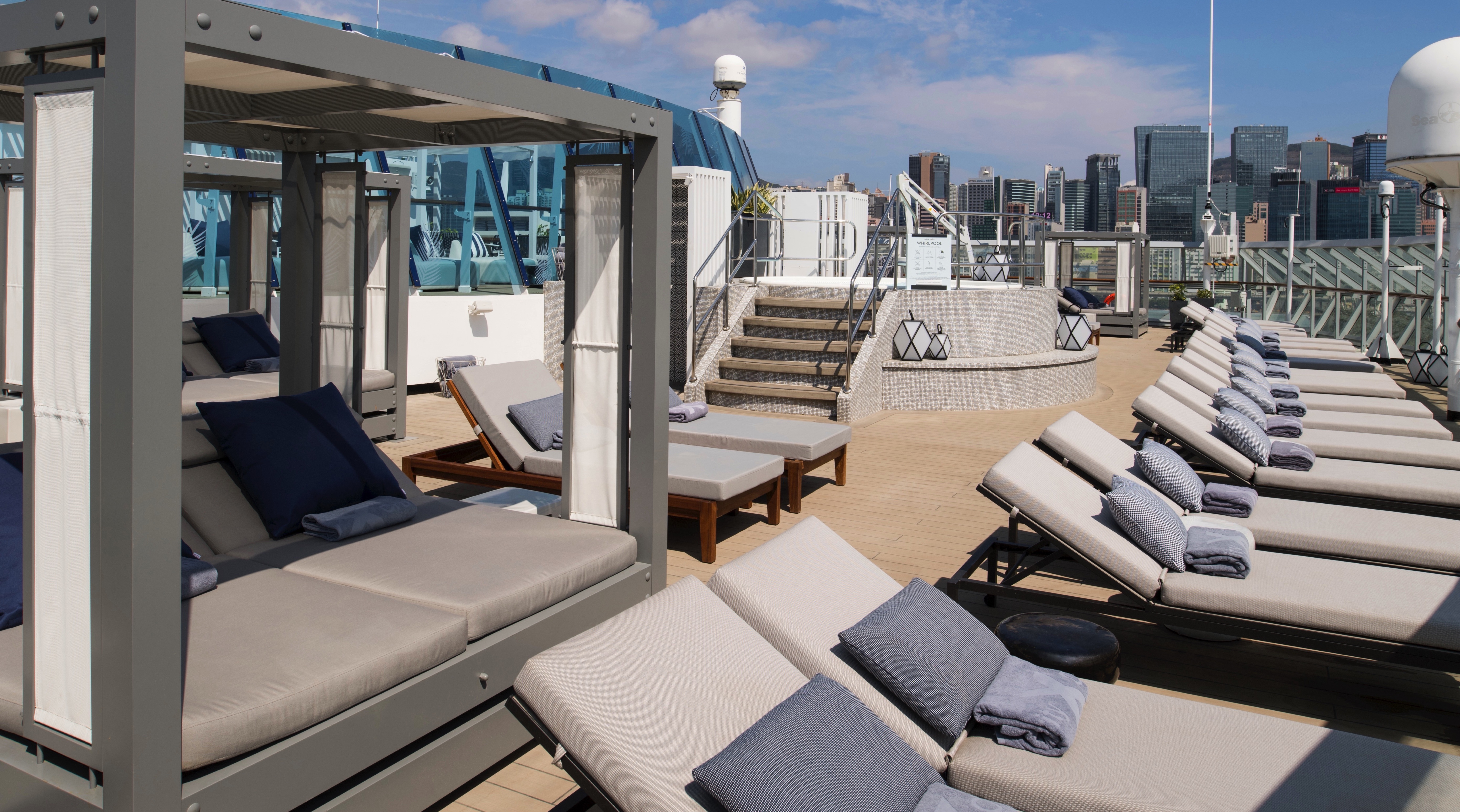 The Retreat Sundeck