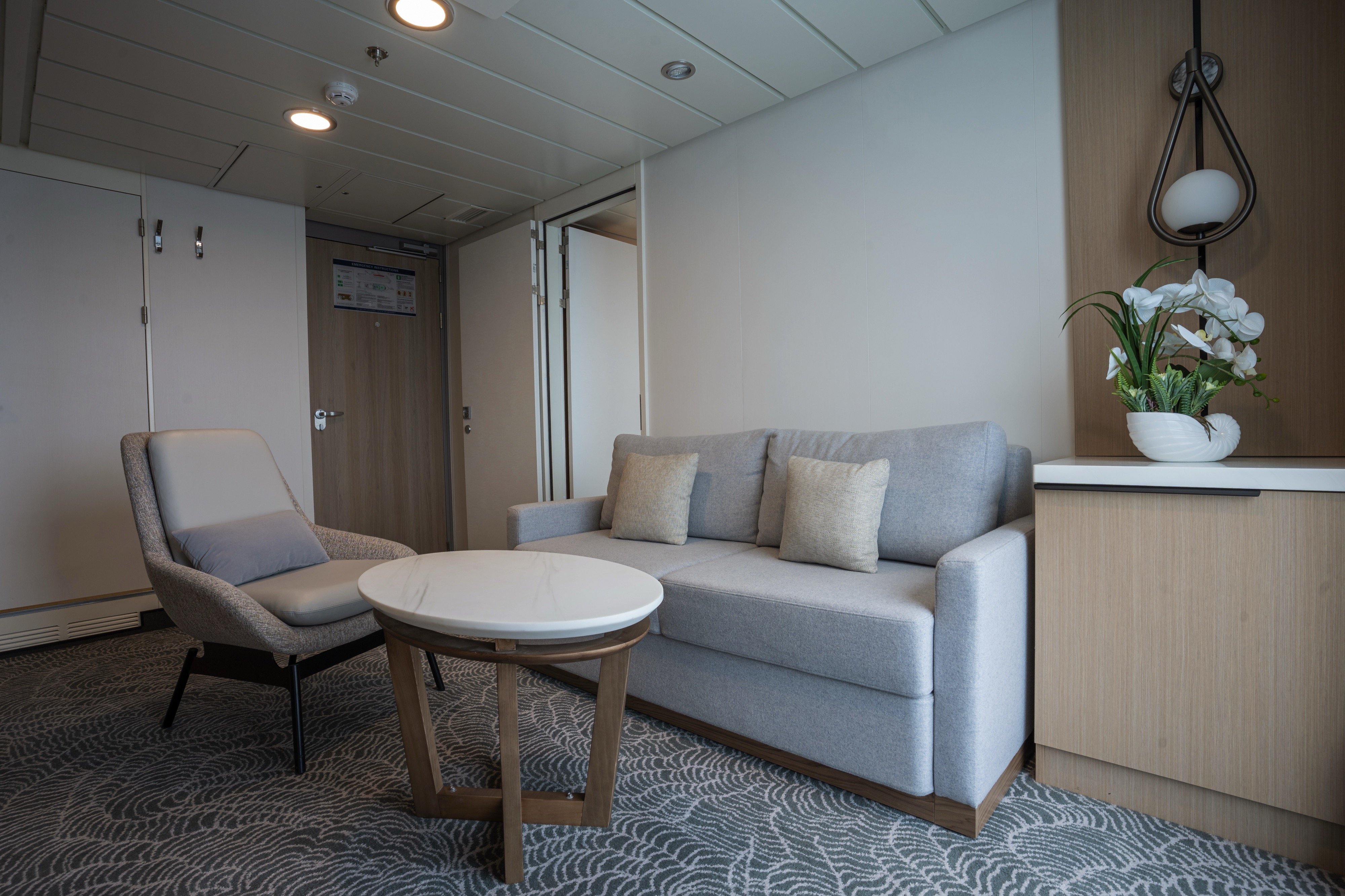 Polar Latitides Ocean Albatros Brynhilde Family Suite 4.jpg