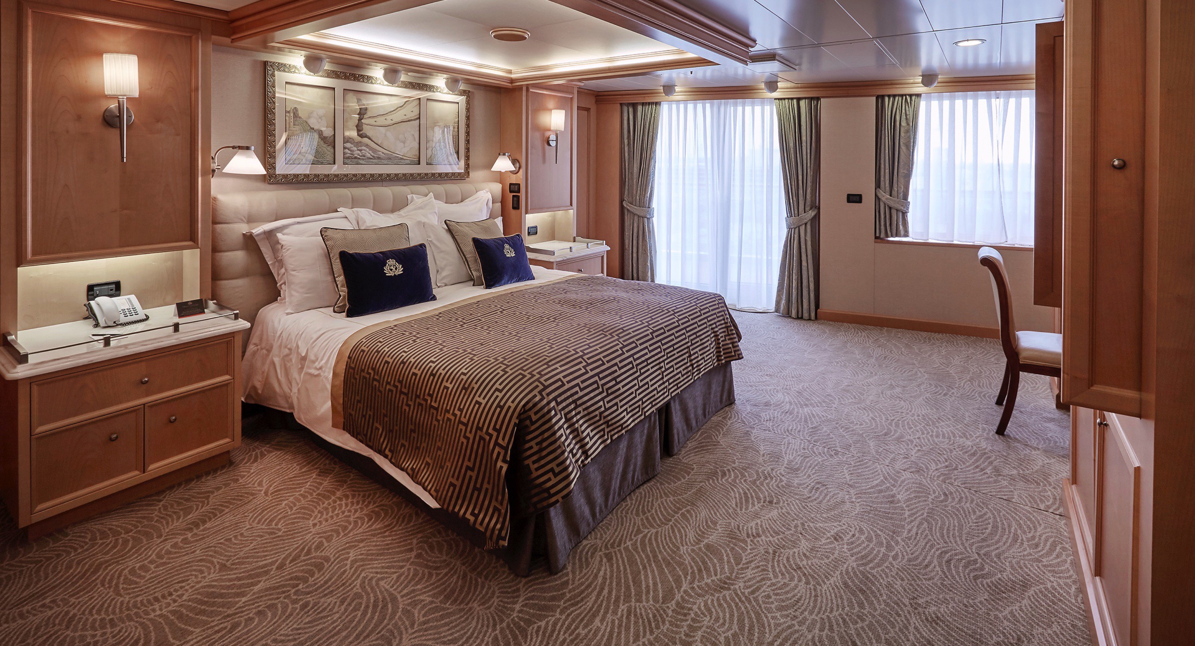 Queens Grill Grand Suite