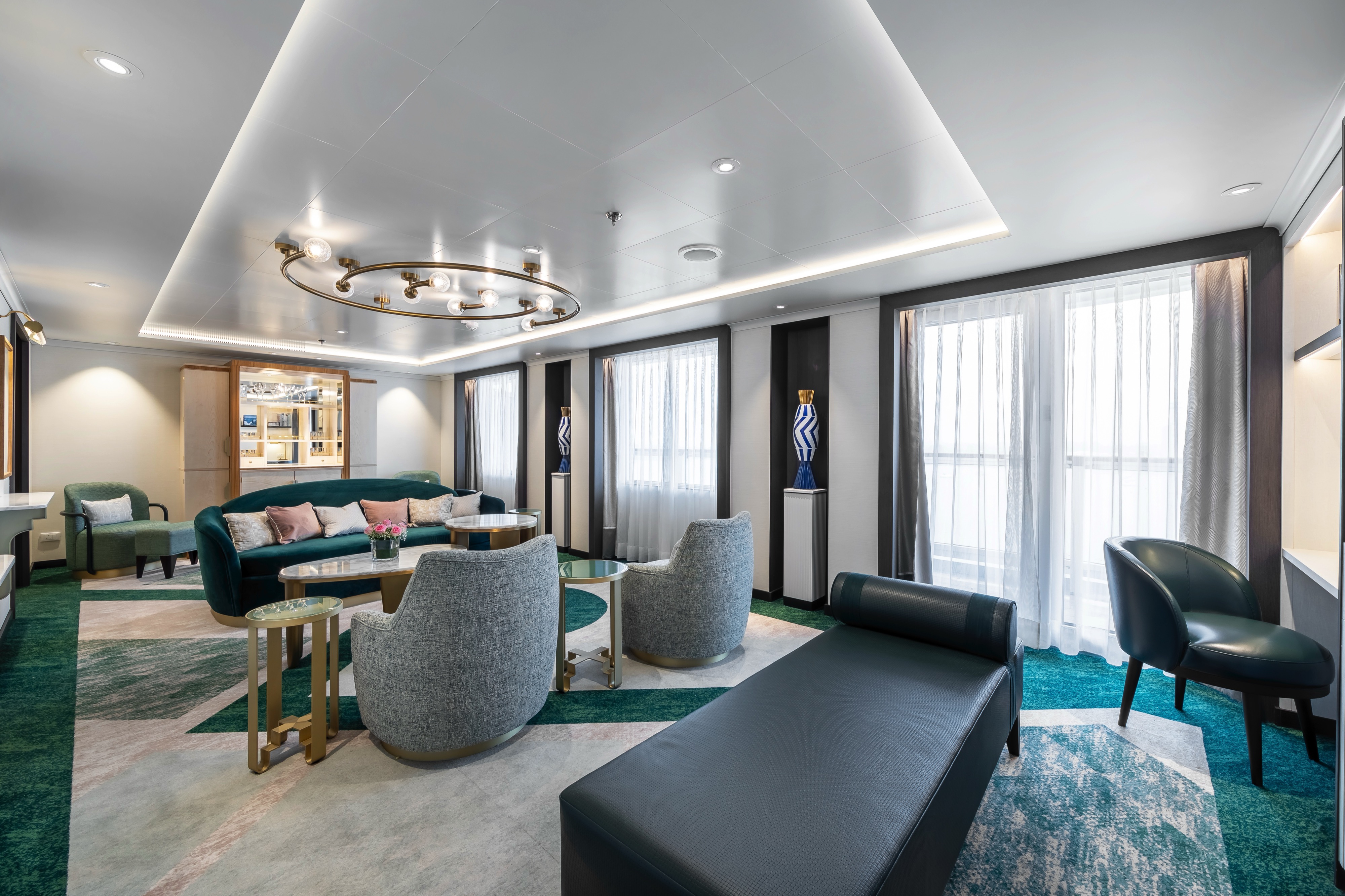 Queens Grill Grand Suite