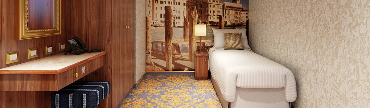 Interior Upper/Lower