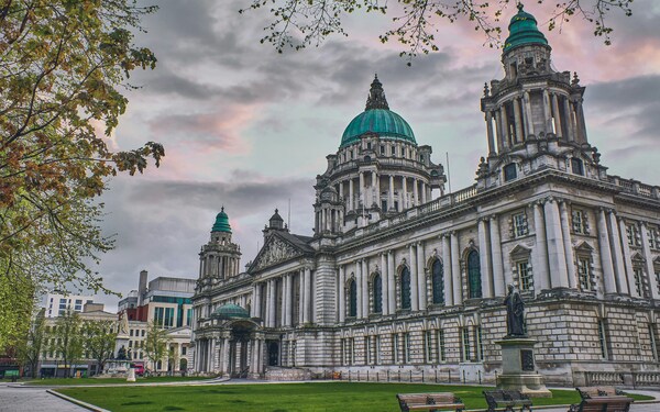 Belfast City Hall, Donegall Square North, Belfast, Northern Ireland, UK
