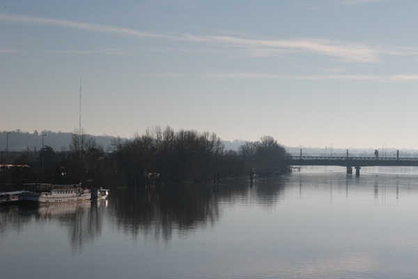 Gironde waterway near Bordeaux
