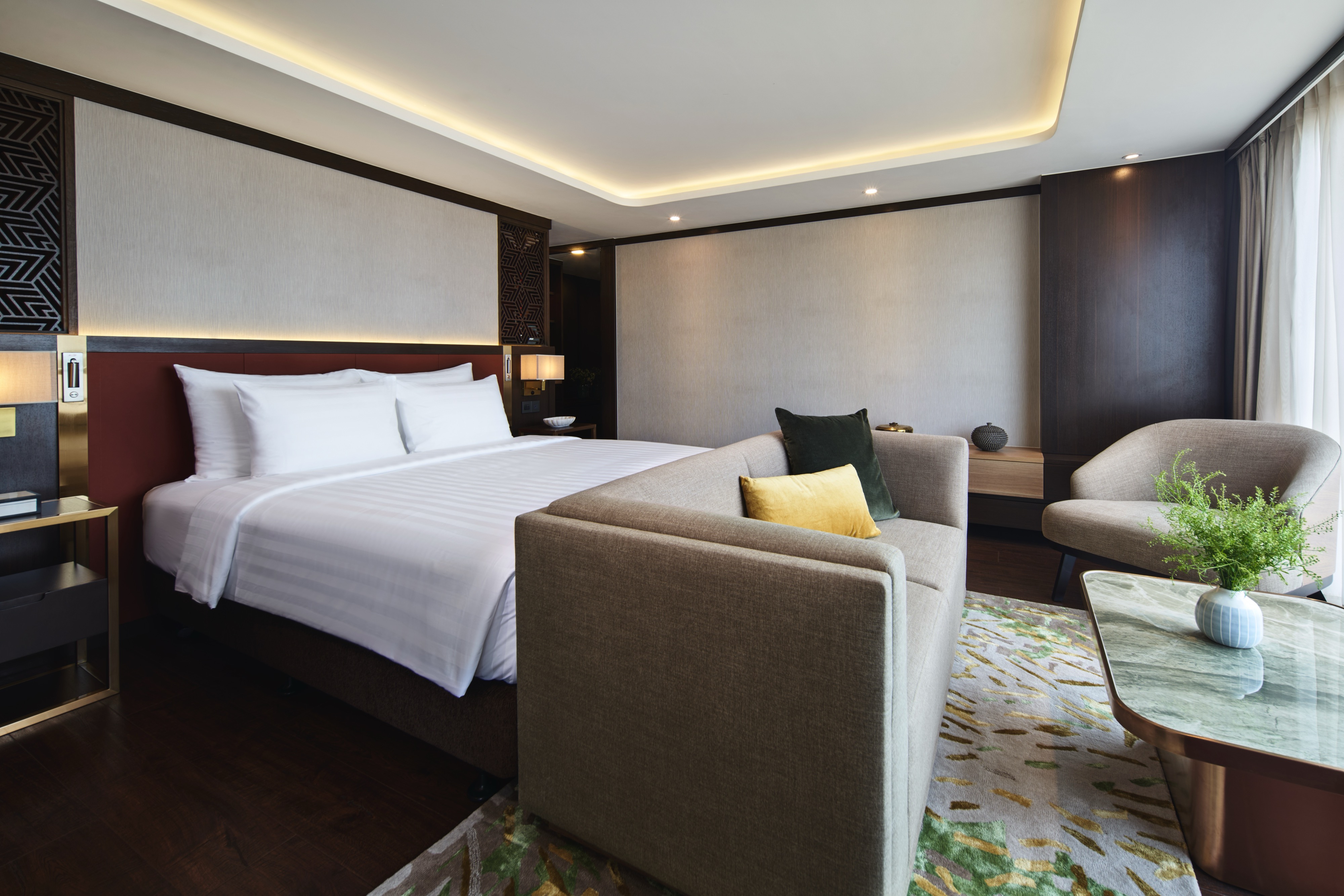 APT Guided Tours & River Cruises, Mekong Serenity Bayon Suite 1.jpg