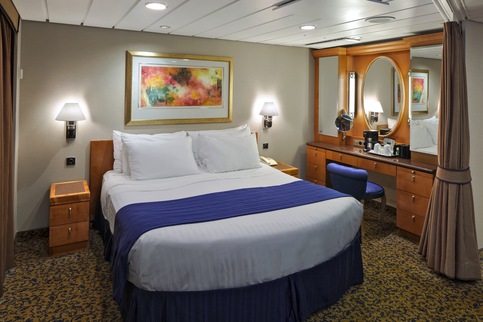 RCI, Brilliance of the Seas, Grand Suite 2.jpg