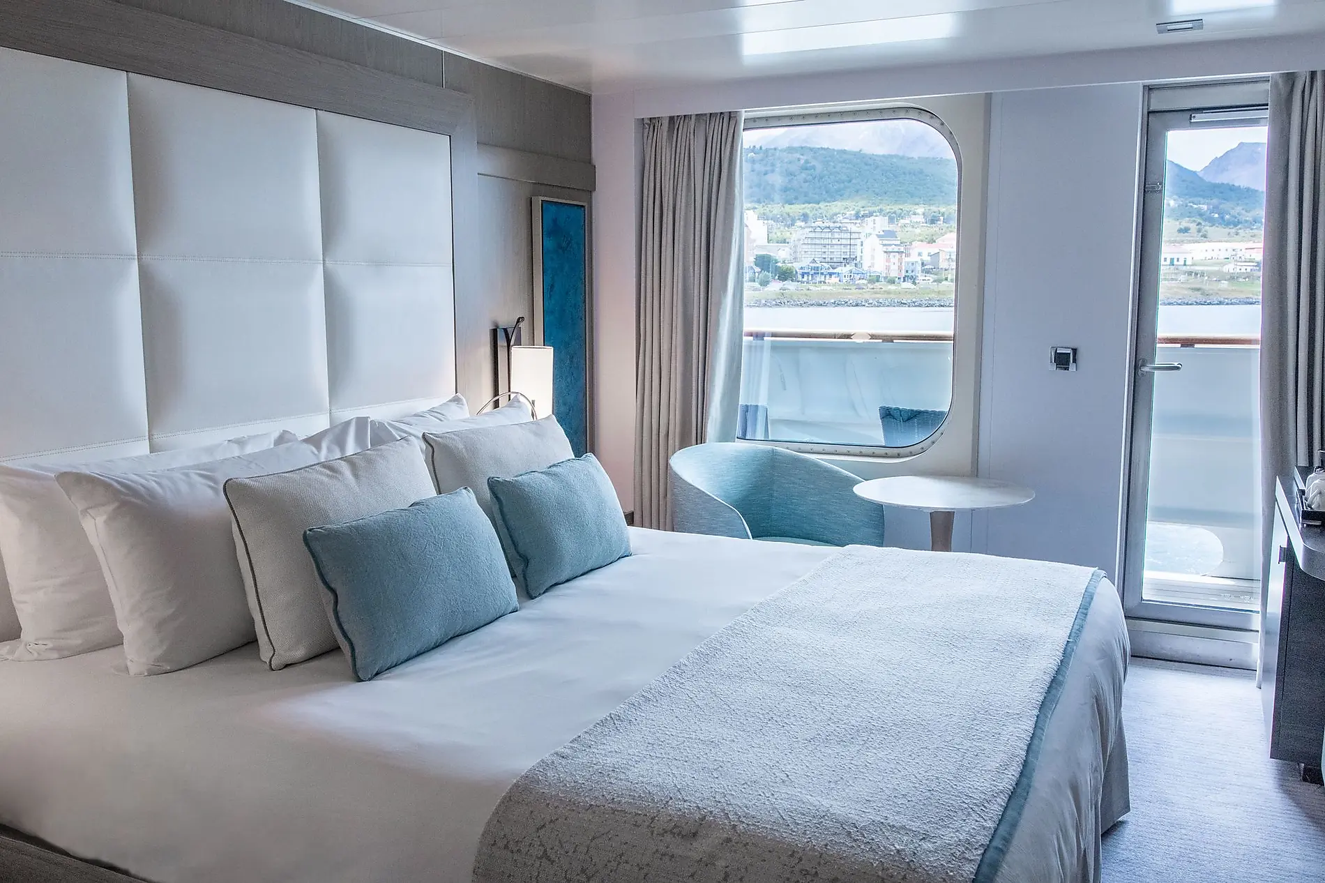 Deluxe Stateroom