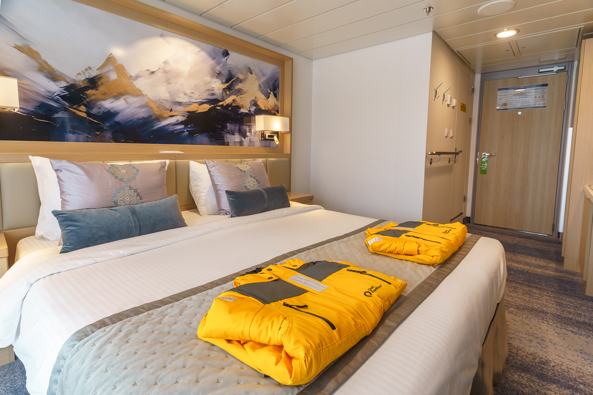Quark Expeditions, Ocean Explorer Deluxe Veranda Forward 1 ©Quark Expeditions