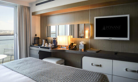 Ponant L'Austral Prestige Stateroom 2, ©PONANT Credit. Tamar Sarkissian.jpeg