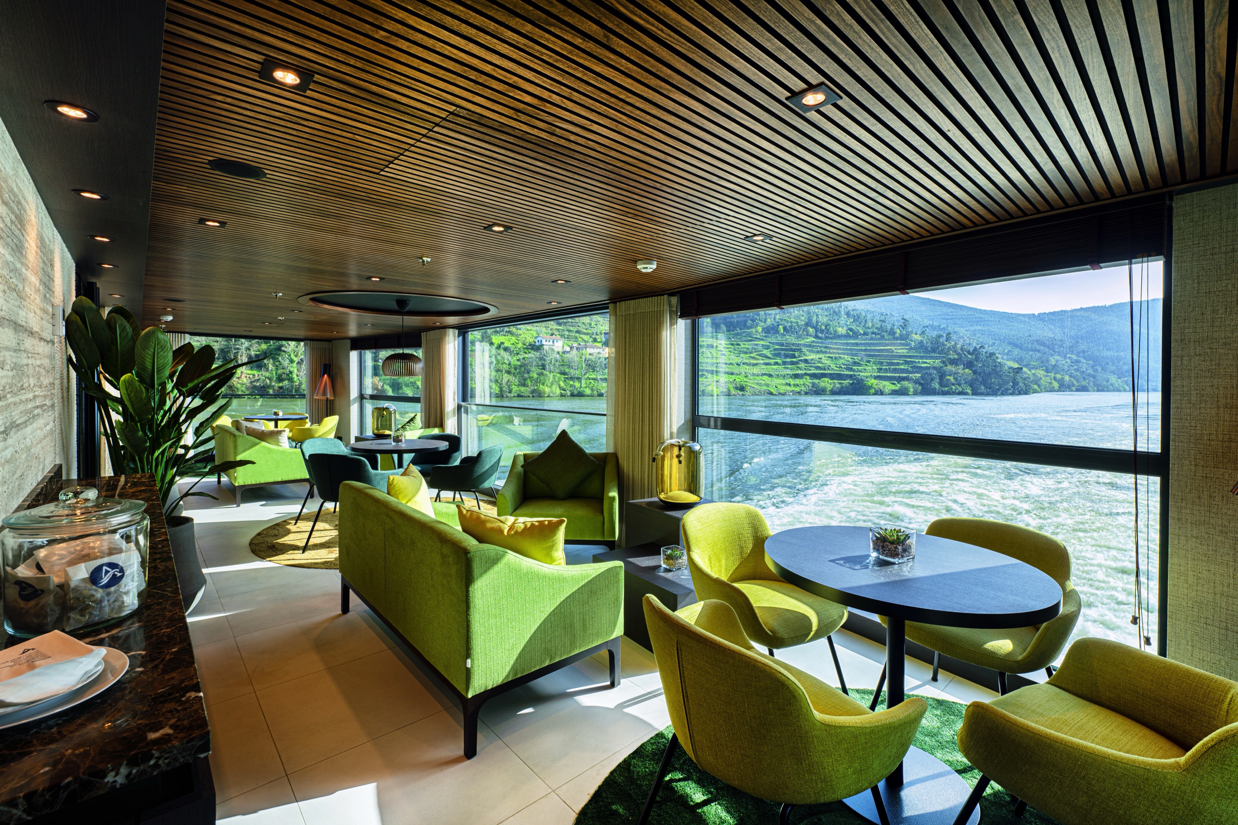 Club Lounge