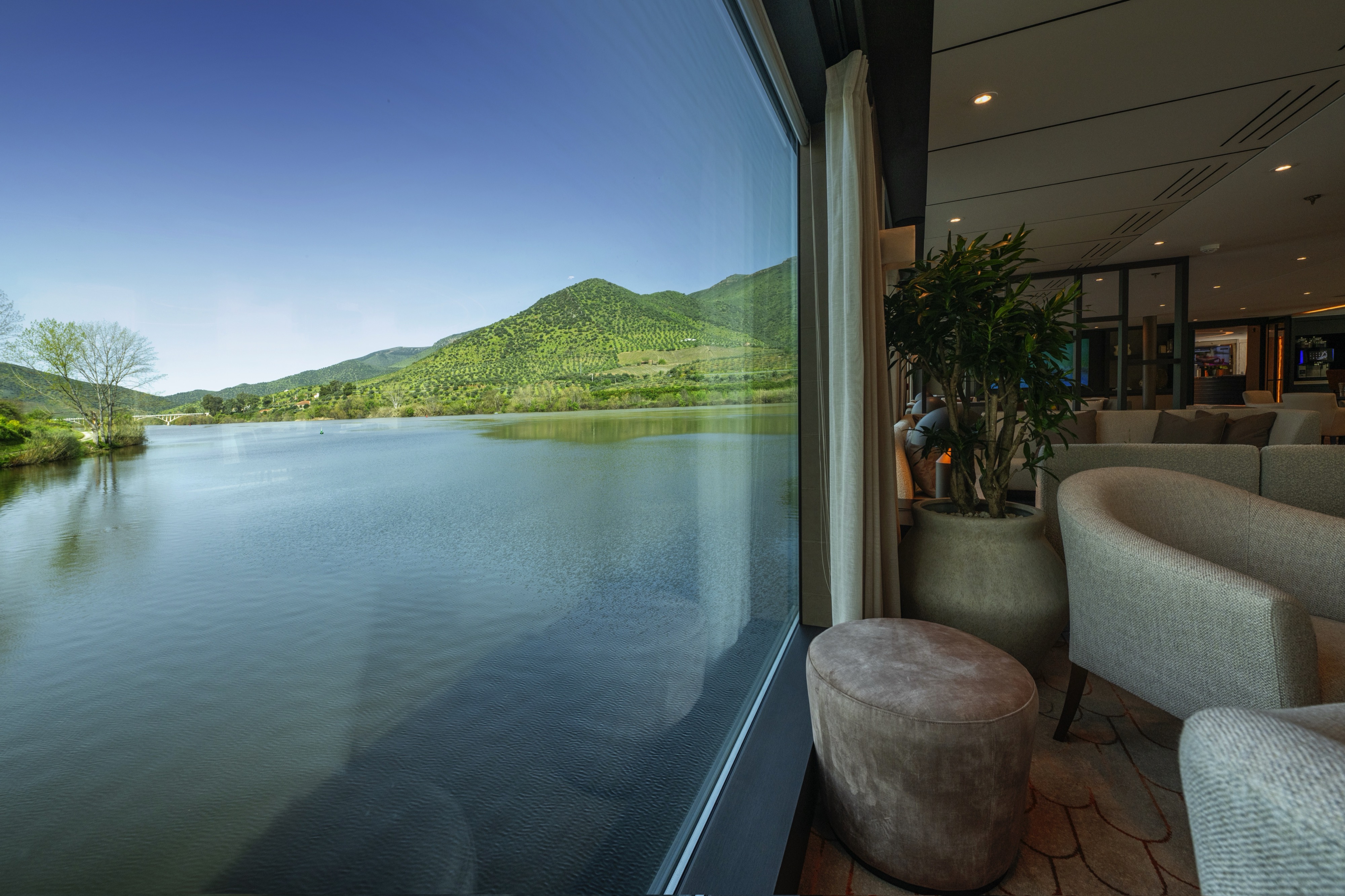 Panorama Lounge