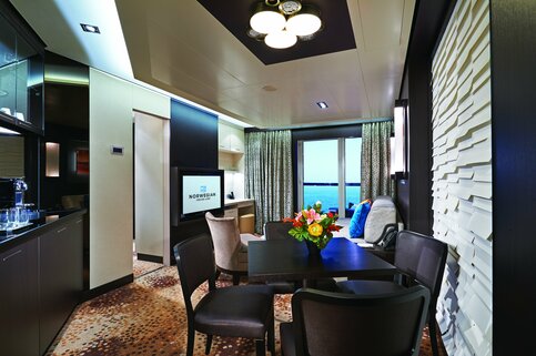 NCL Norwegian Escape The Haven 2-Bedroom Family Villa with Balcony 2.jpeg