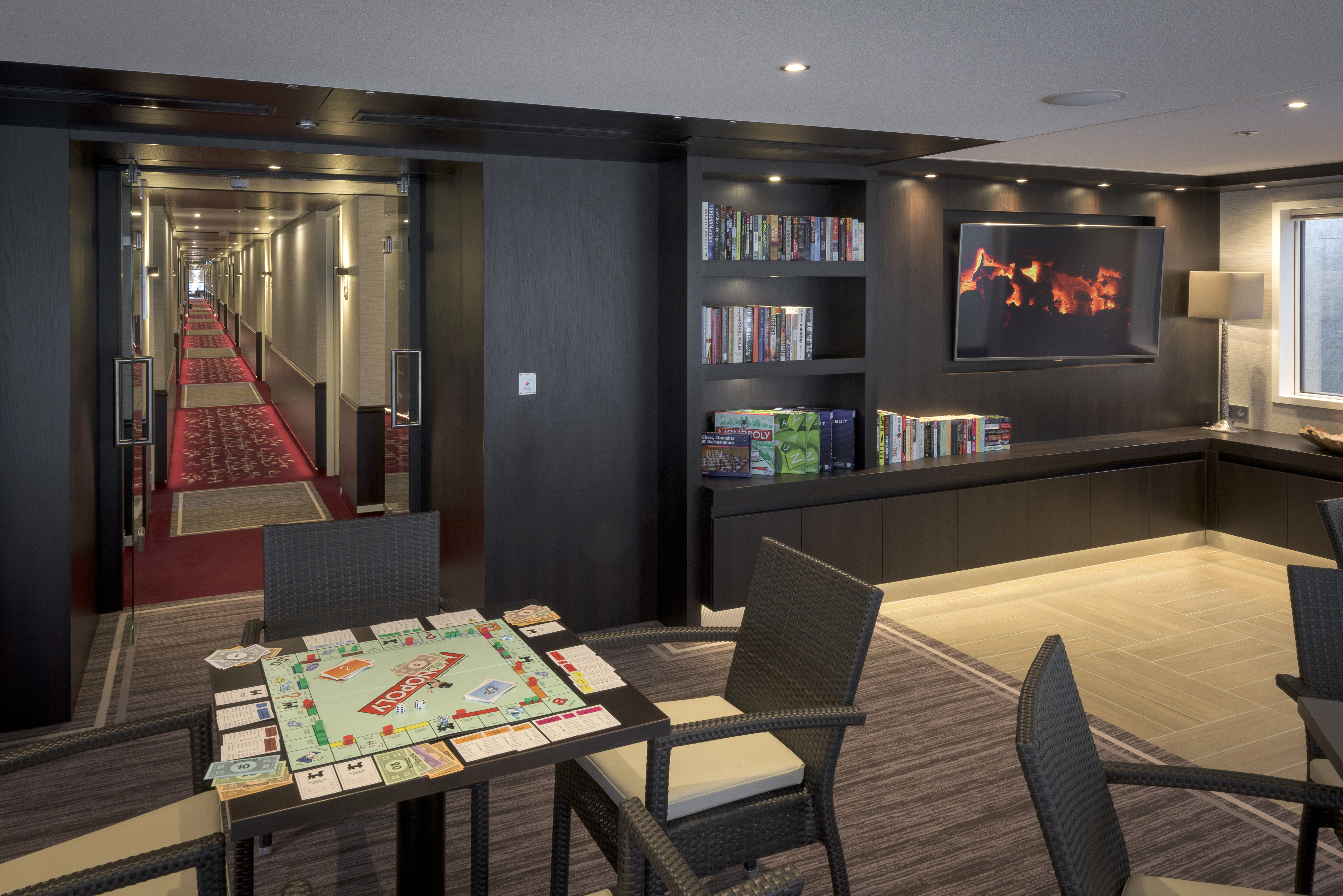 Club Lounge