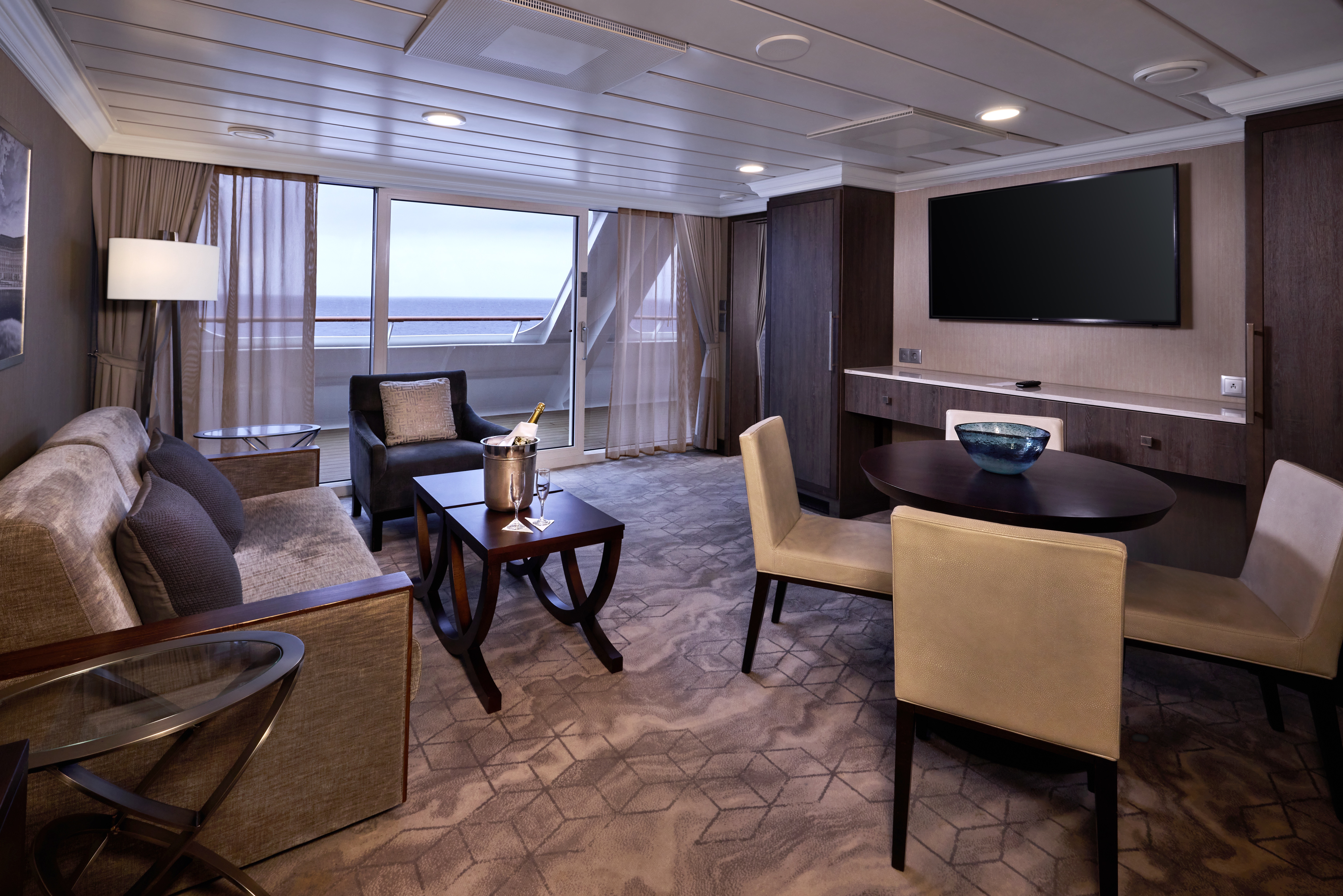 World Owner's Suite