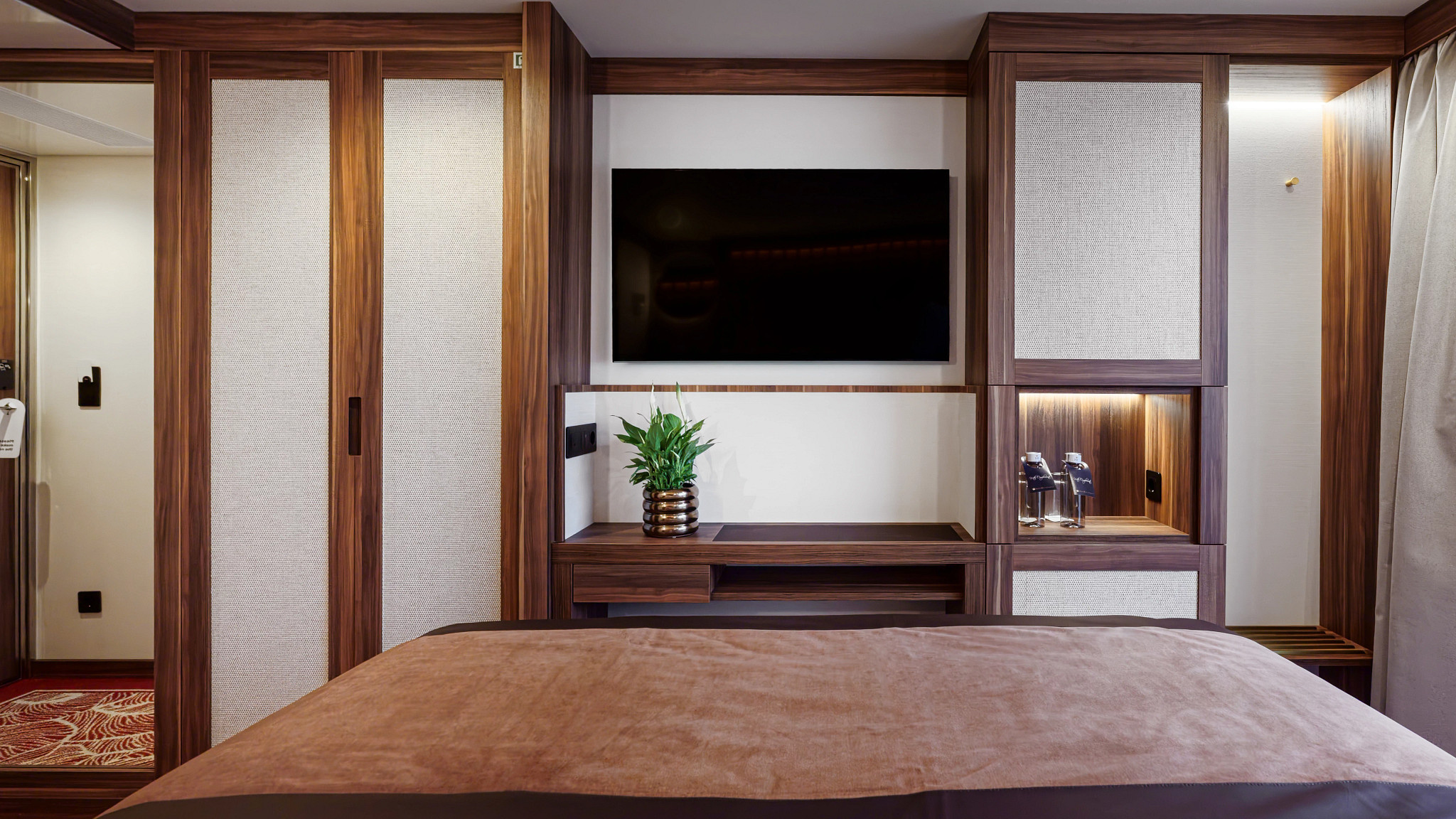 Amawaterways AmaSintra Category C Stateroom 2 ©Amawaterways.jpeg