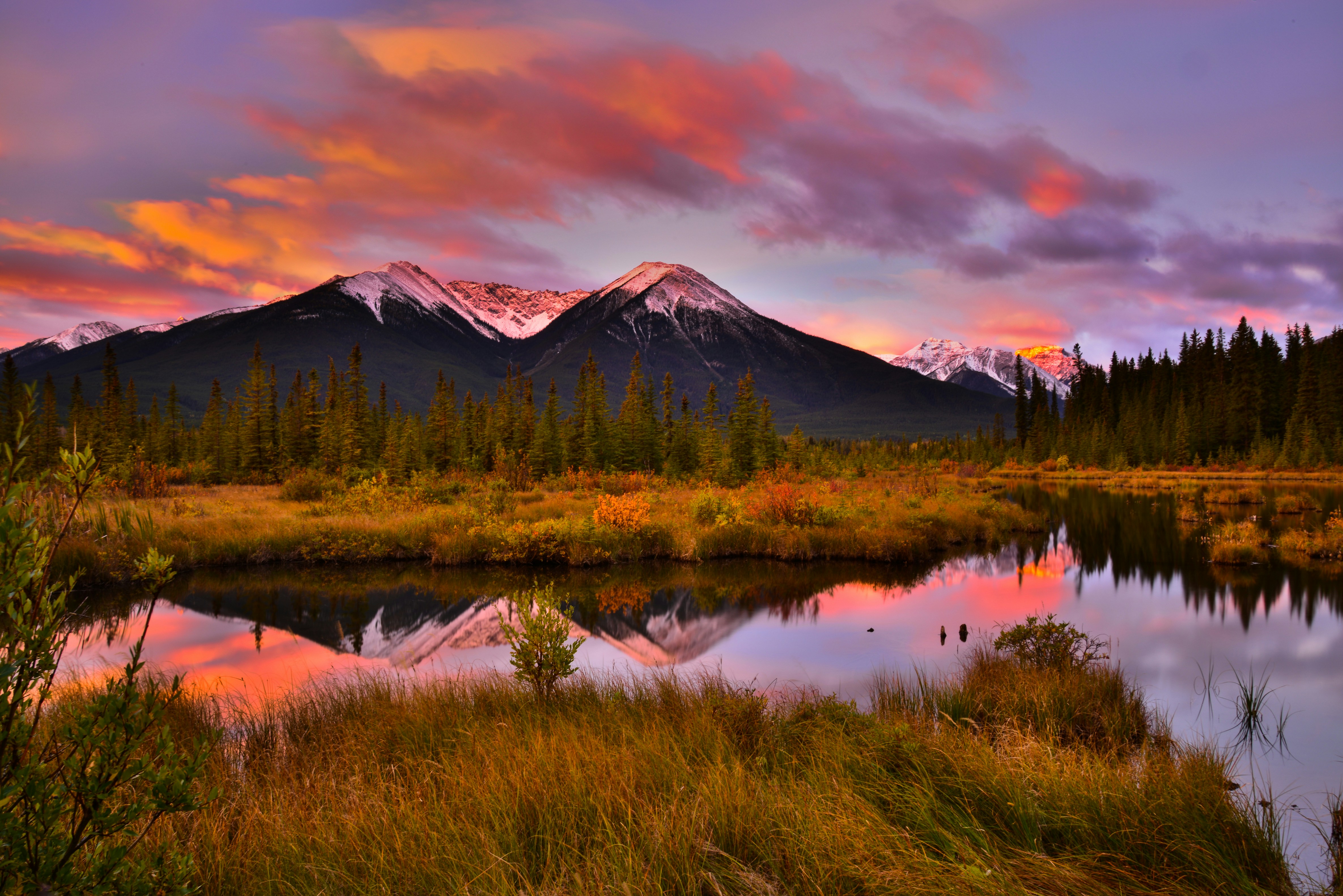 Autumn sunrise at the Vermillion lakes Banff national park Canadian Rockies