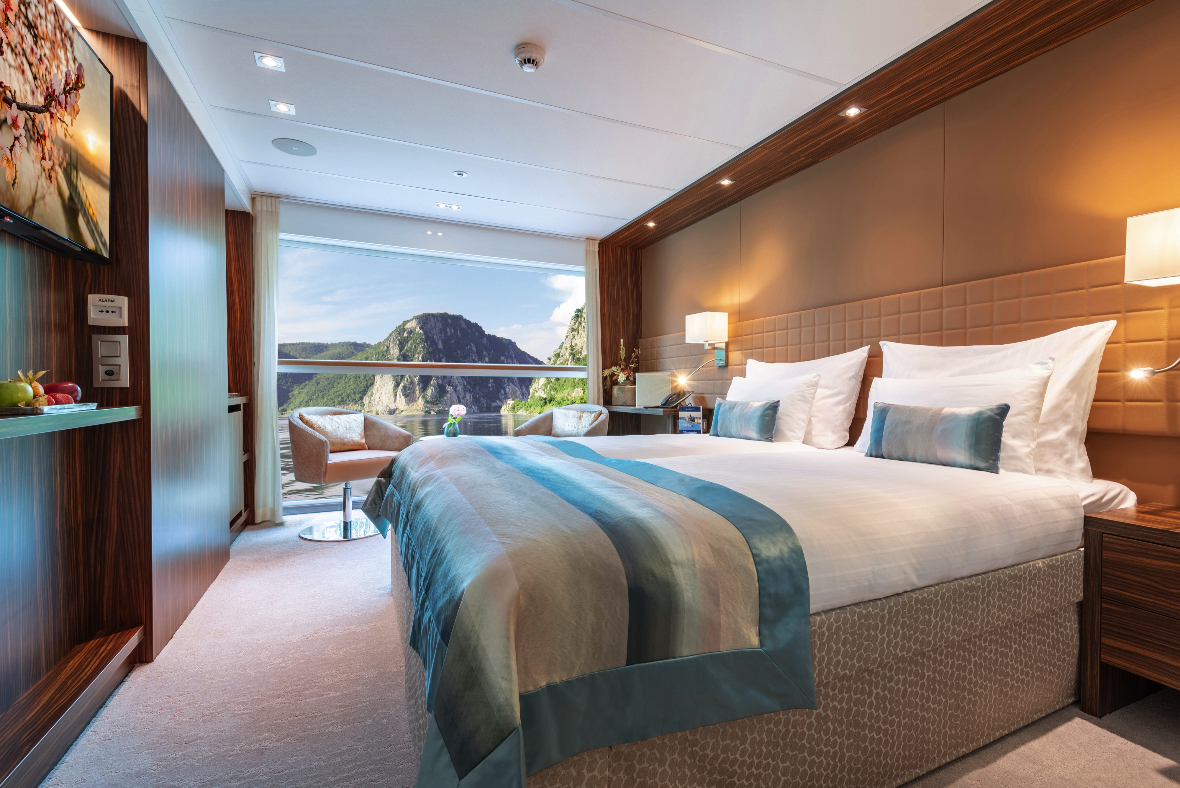 A-1 Cabin with Drop-Down Panoramic Window