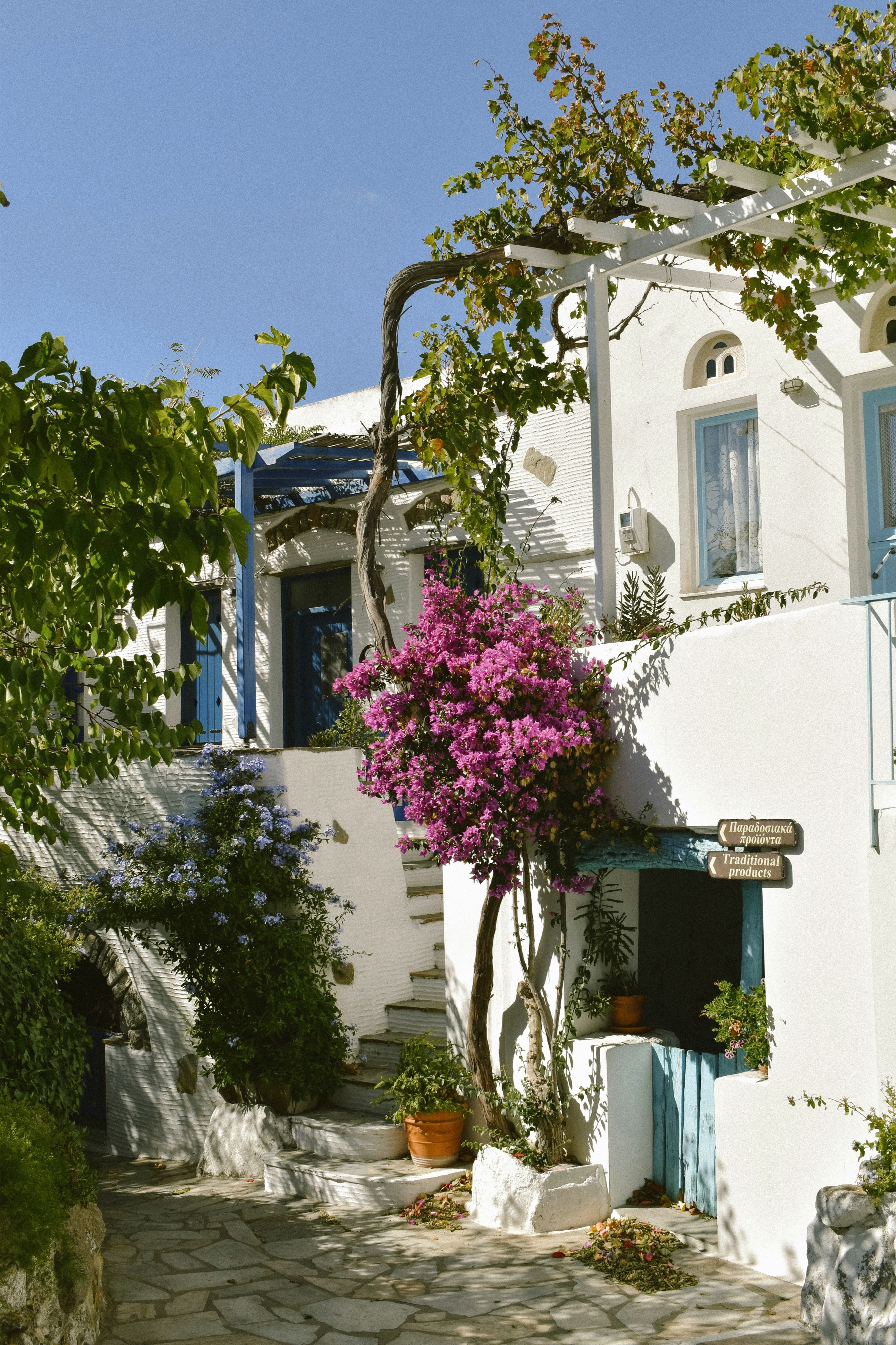 Tinos