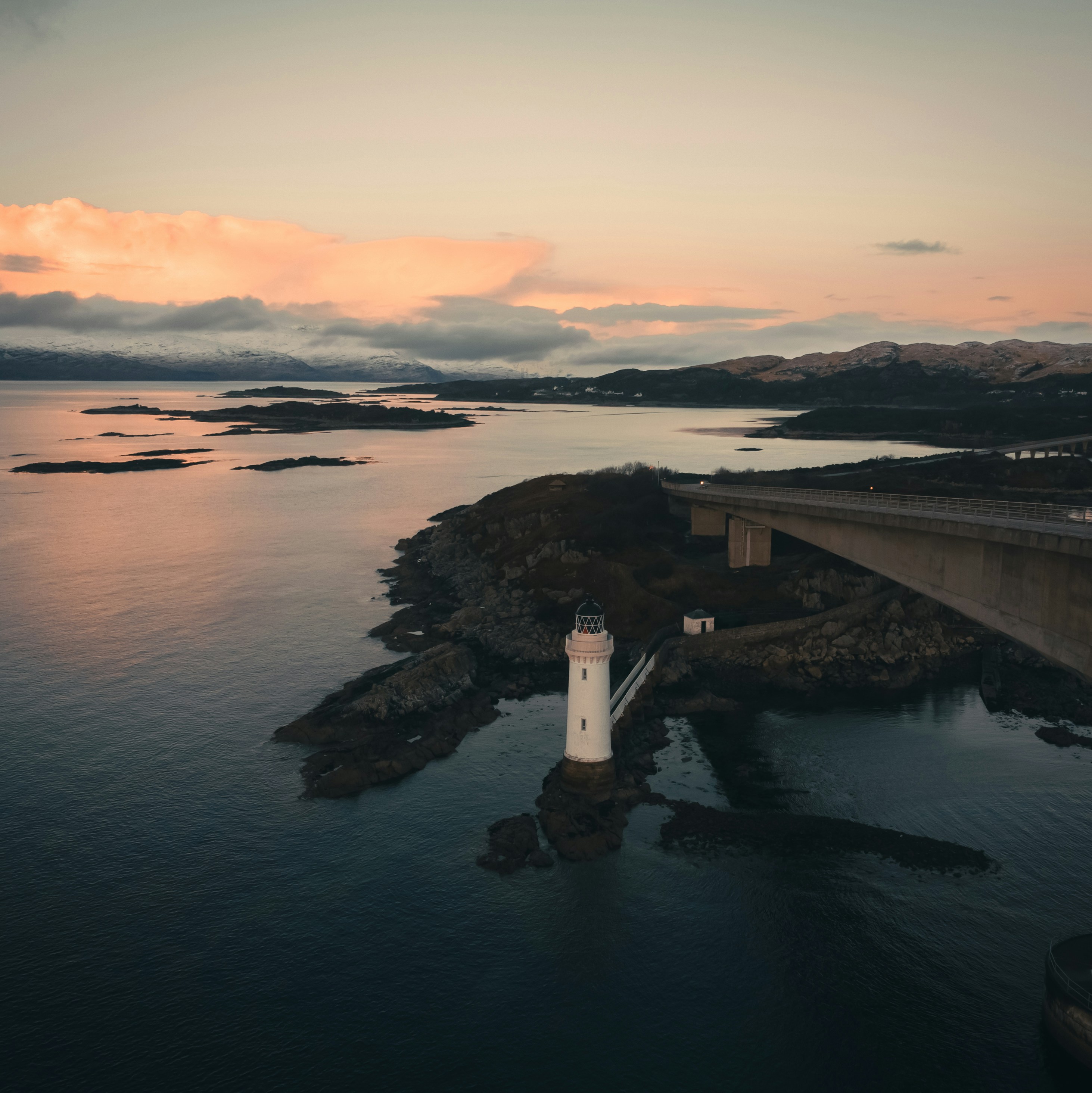 Kyle Lighthouse, Lighthouse, Skye Bridge, Kyle of Lochalsh, Kyle, UK