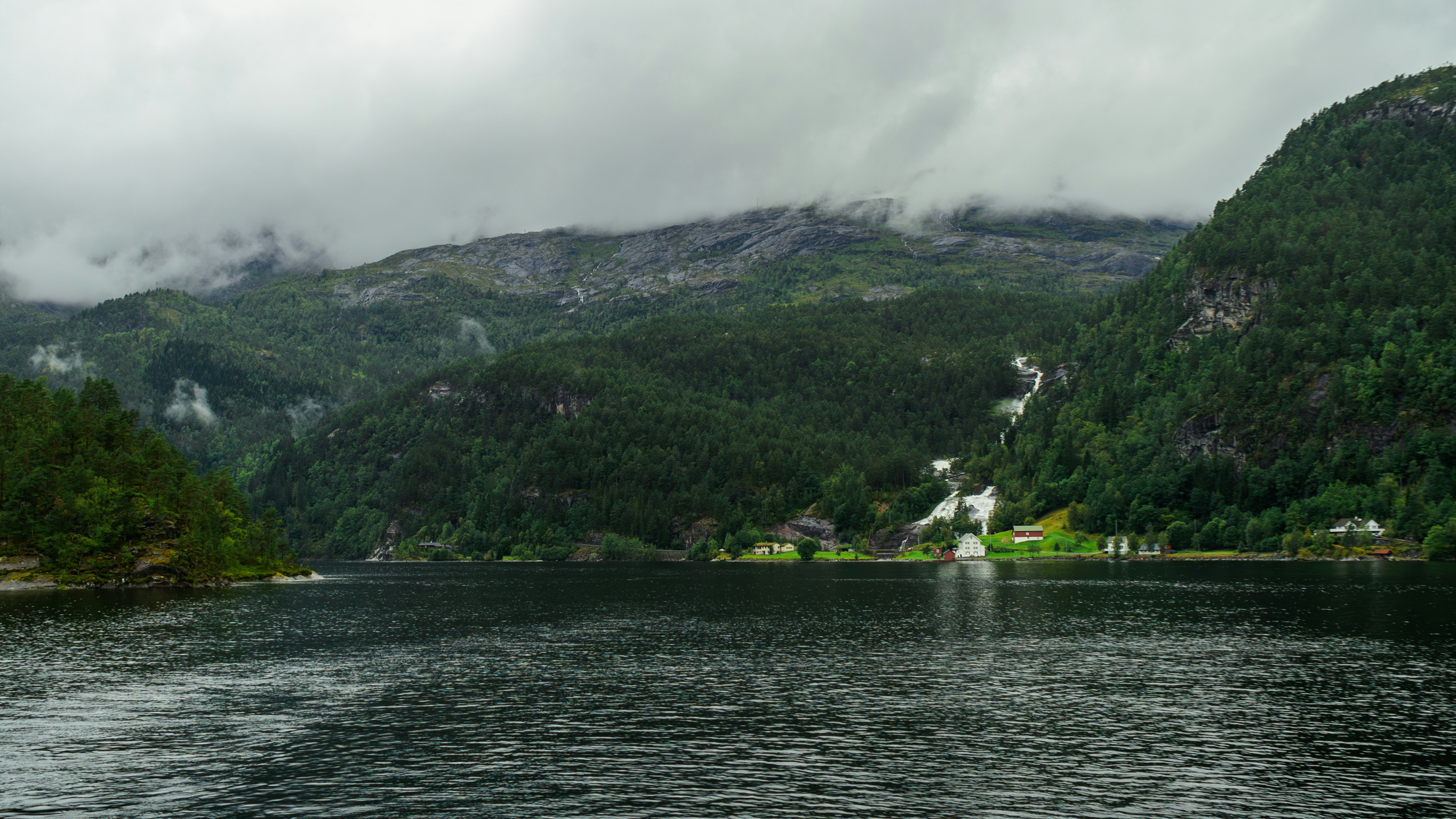 Lonkanfjorden fjord, Norway