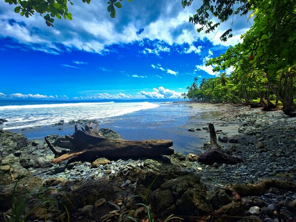 Playa Pavones, Golfito, Costa Rica