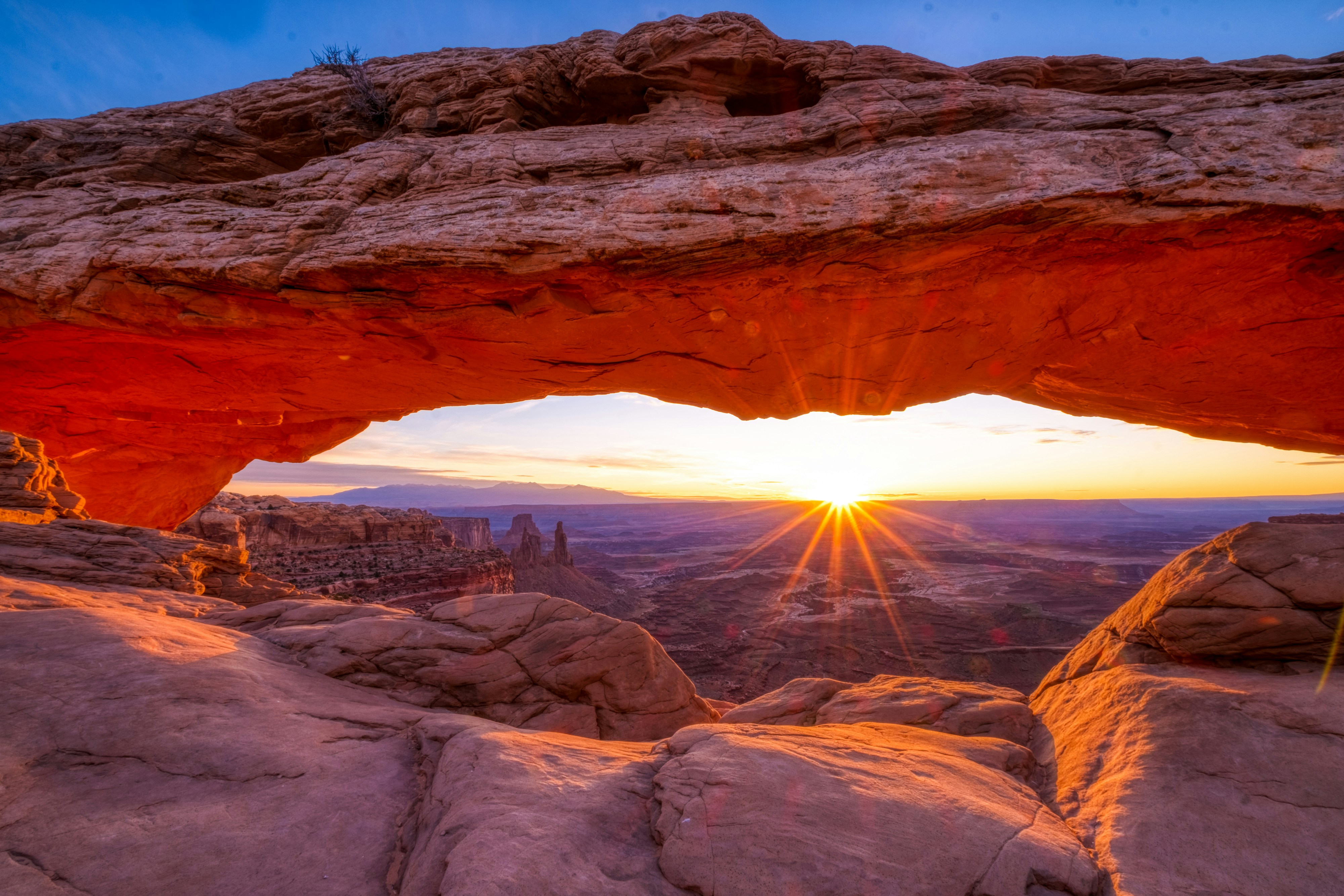 Mesa Arch, Moab, UT, USA