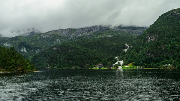 Lonkanfjorden fjord, Norway