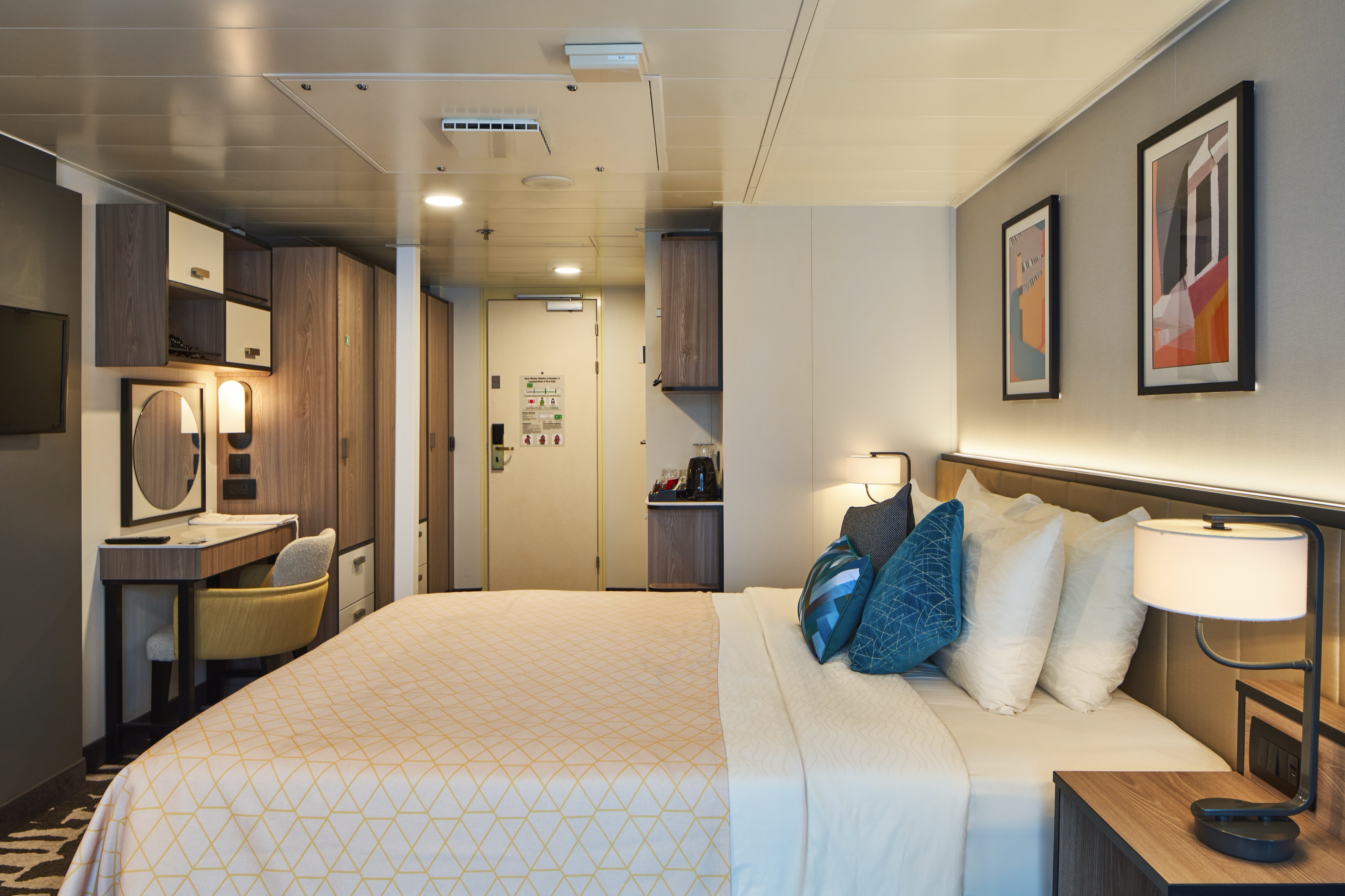Deluxe Cabin