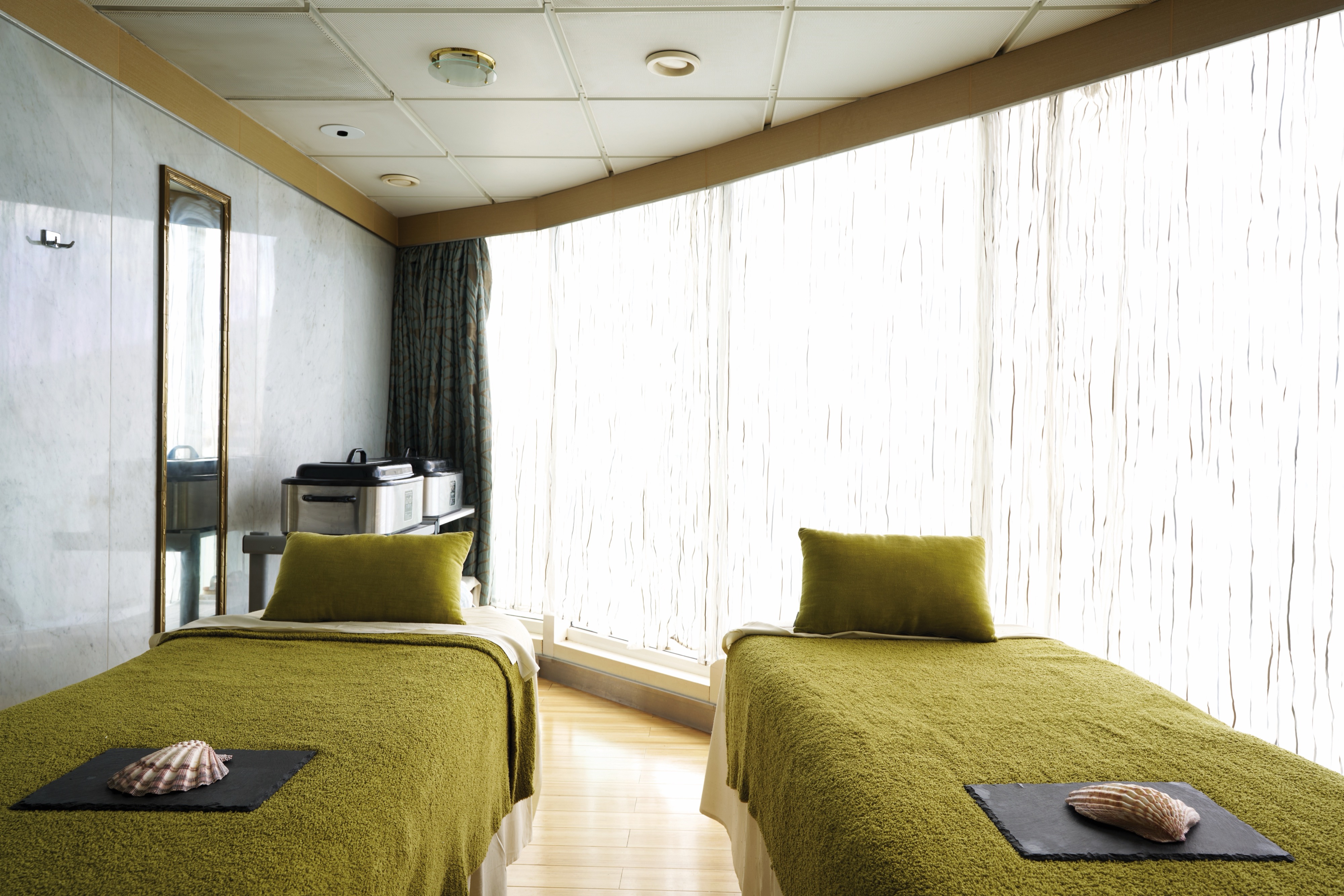 Oceans Spa & Beauty Salon