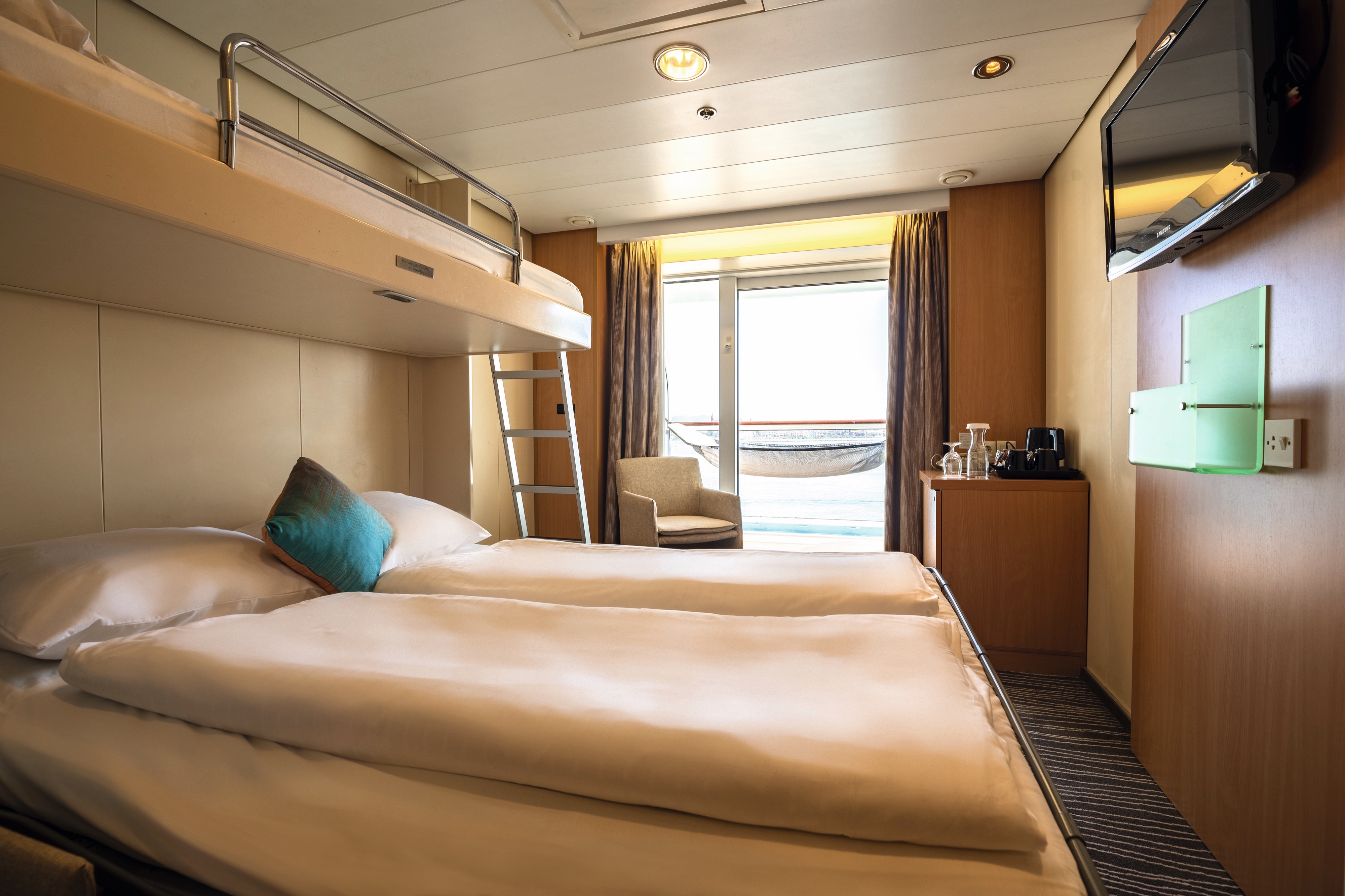 Family Balcony Cabin