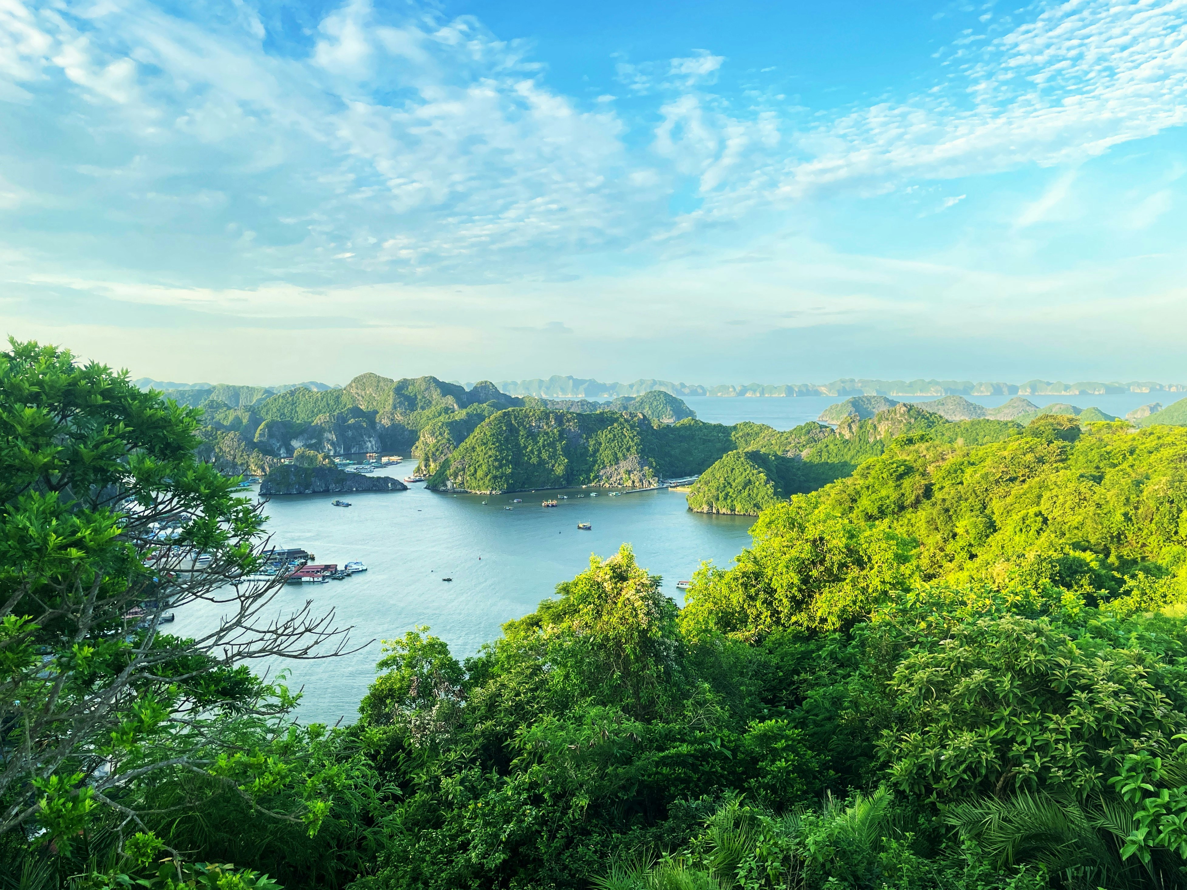 Lan Ha Bay, Vietnam