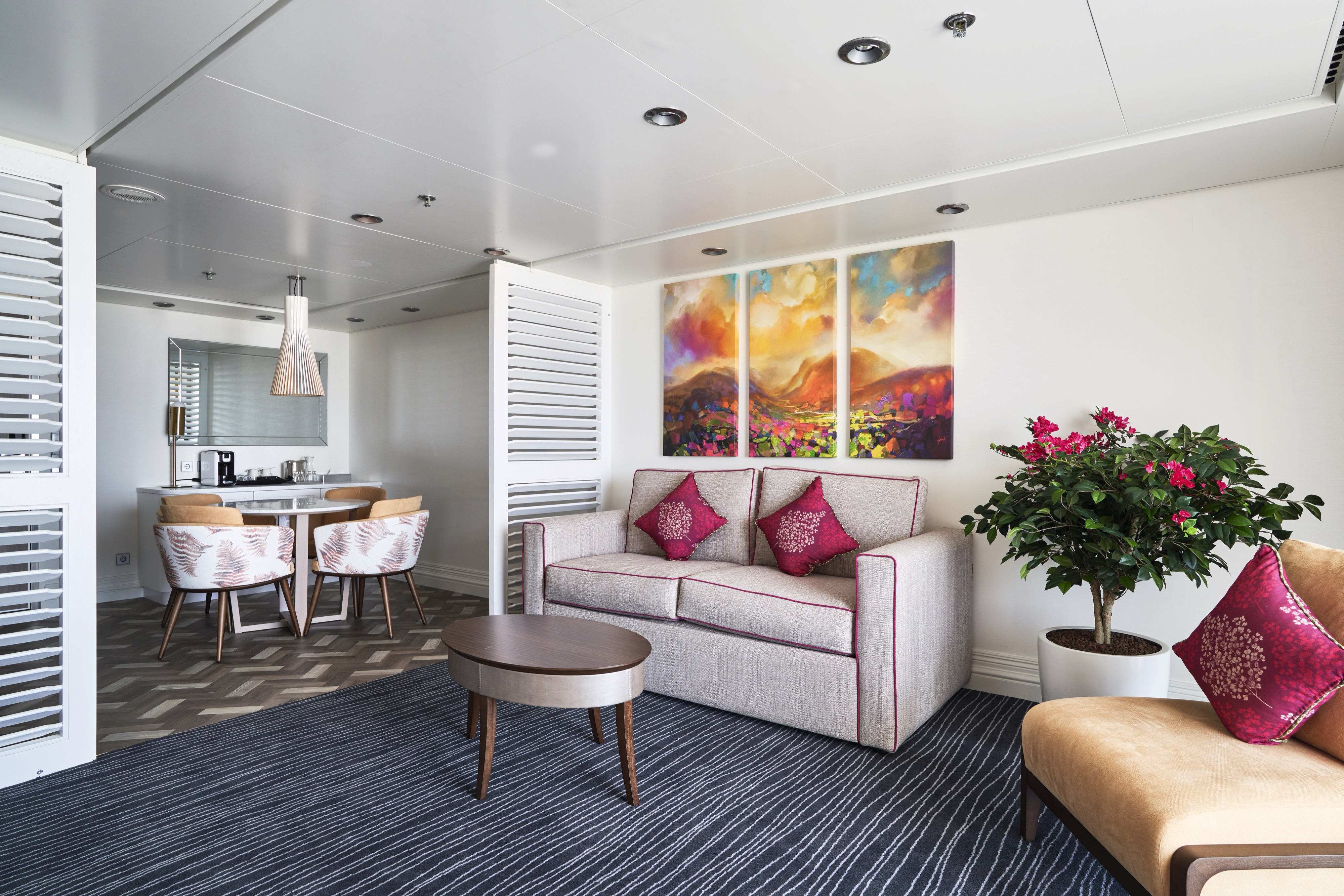 Voyager Suite