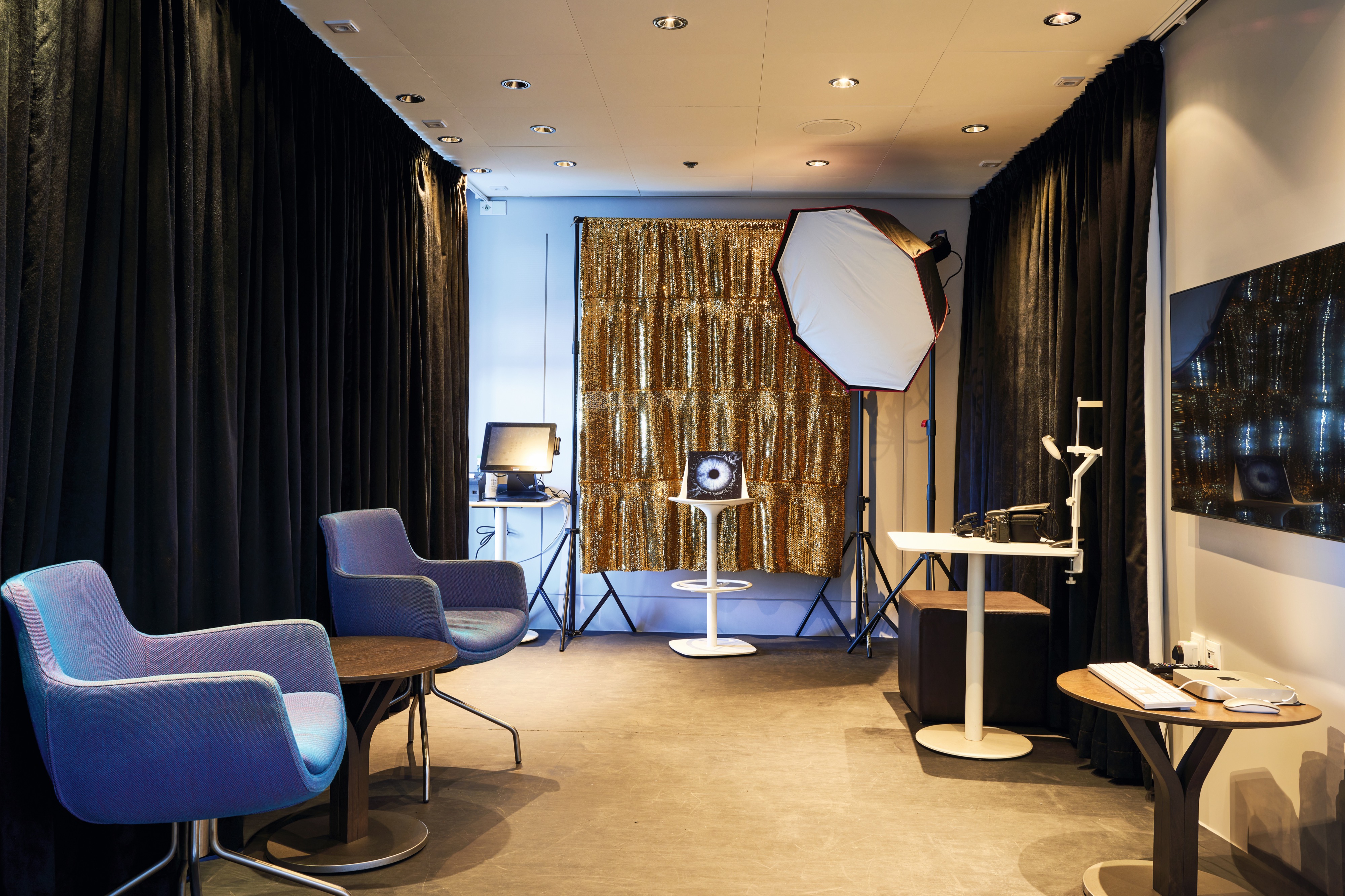 Photo Studio