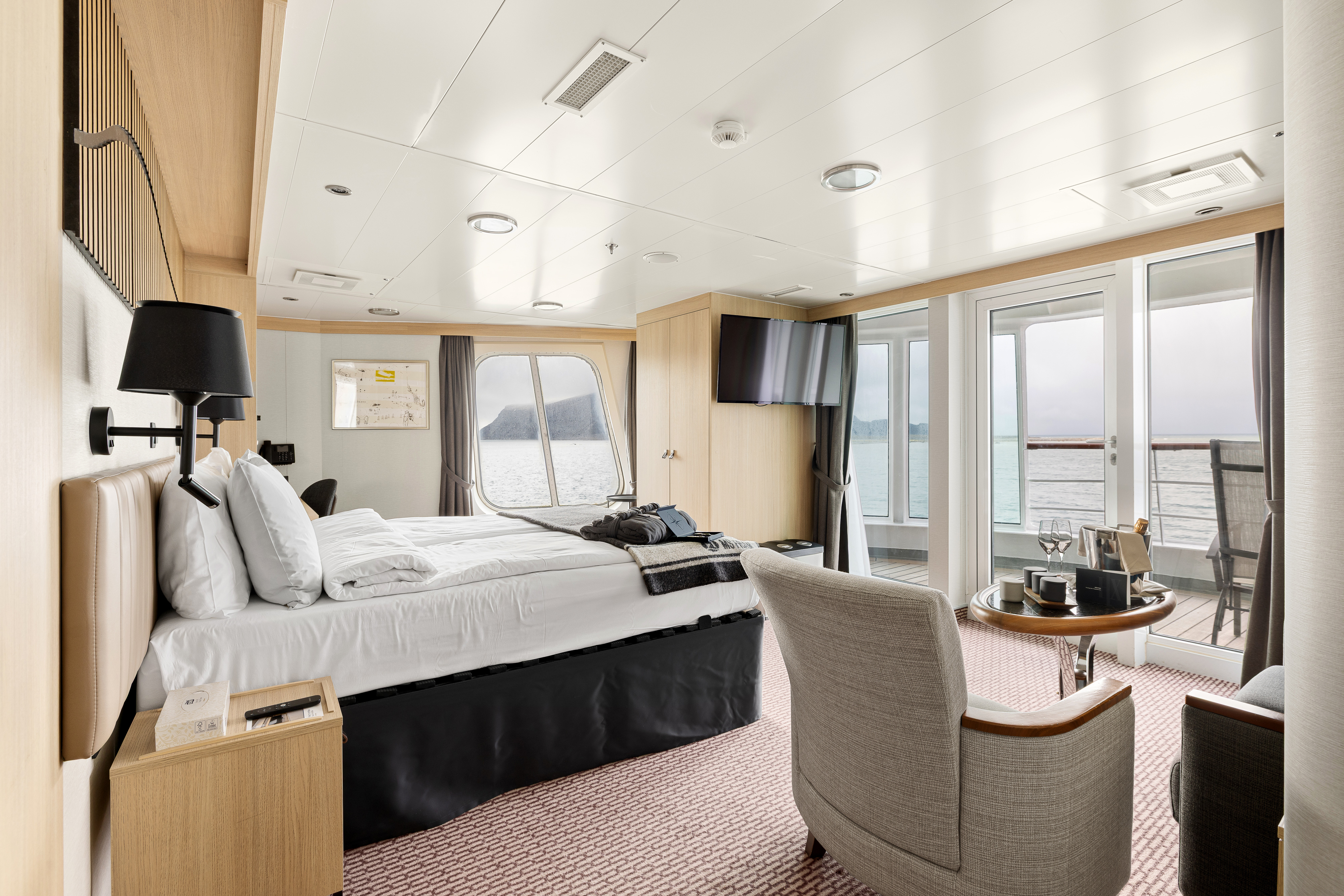 Expedition Suite | Grand Suite with balcony