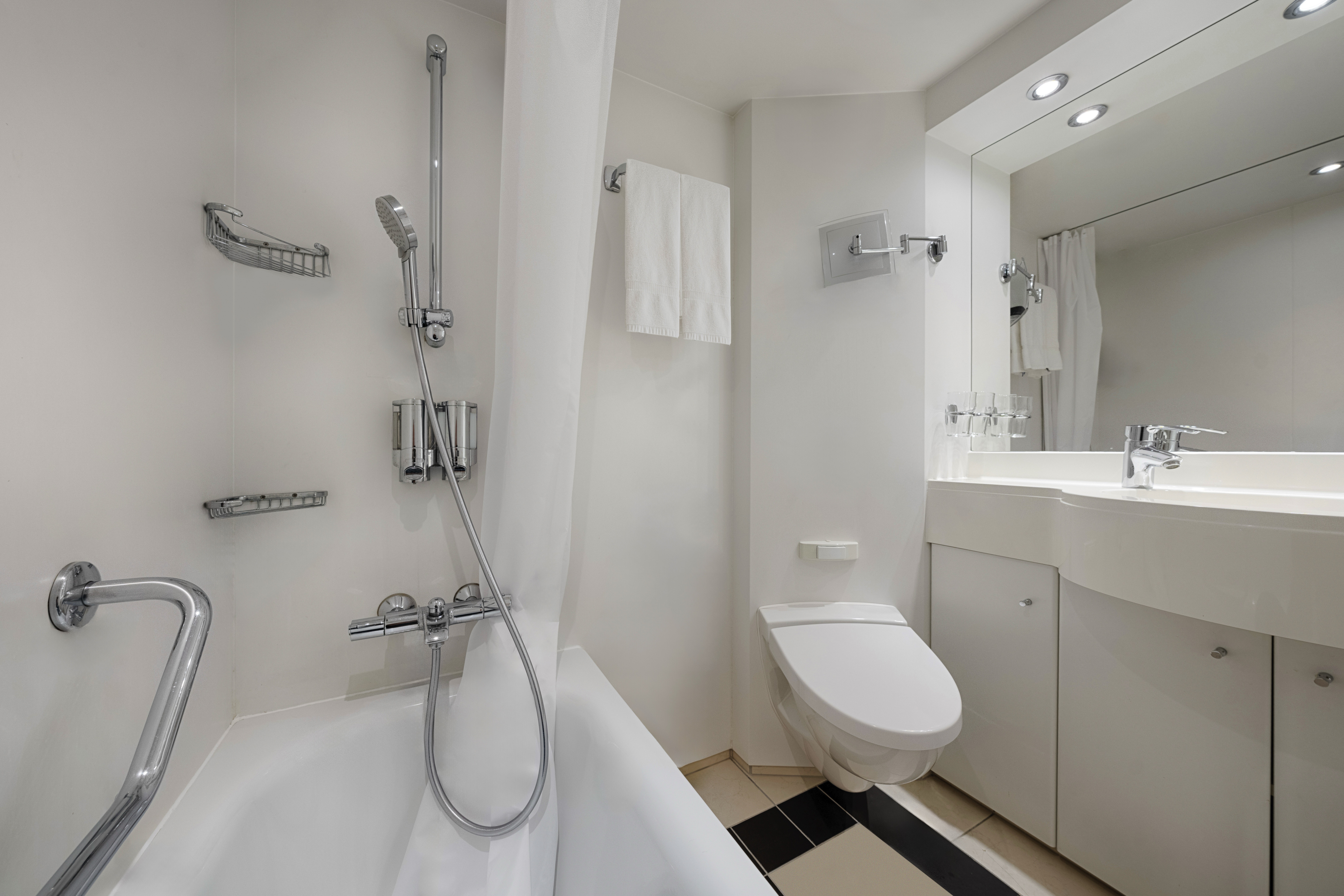 Junior Suite Aurea with Sealed Window