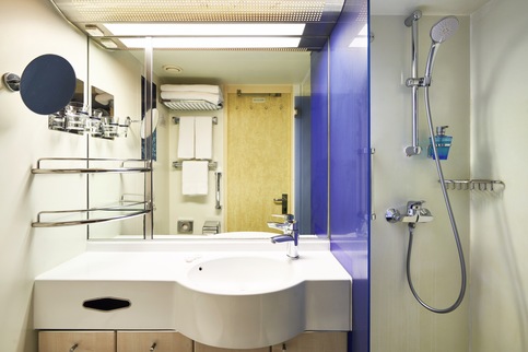 Marella Cruises Marella Voyager Balcony Cabin _Large Balcony_ ©Tom Fallon 5.jpg