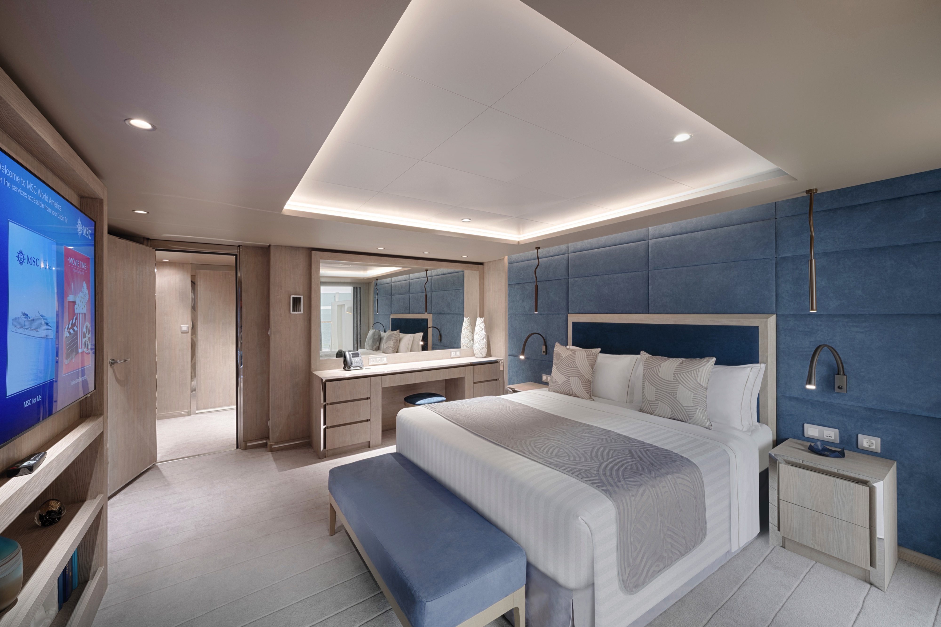 MSC World America: MSC Yacht Club Owner's Suite With Whirlpool Bath