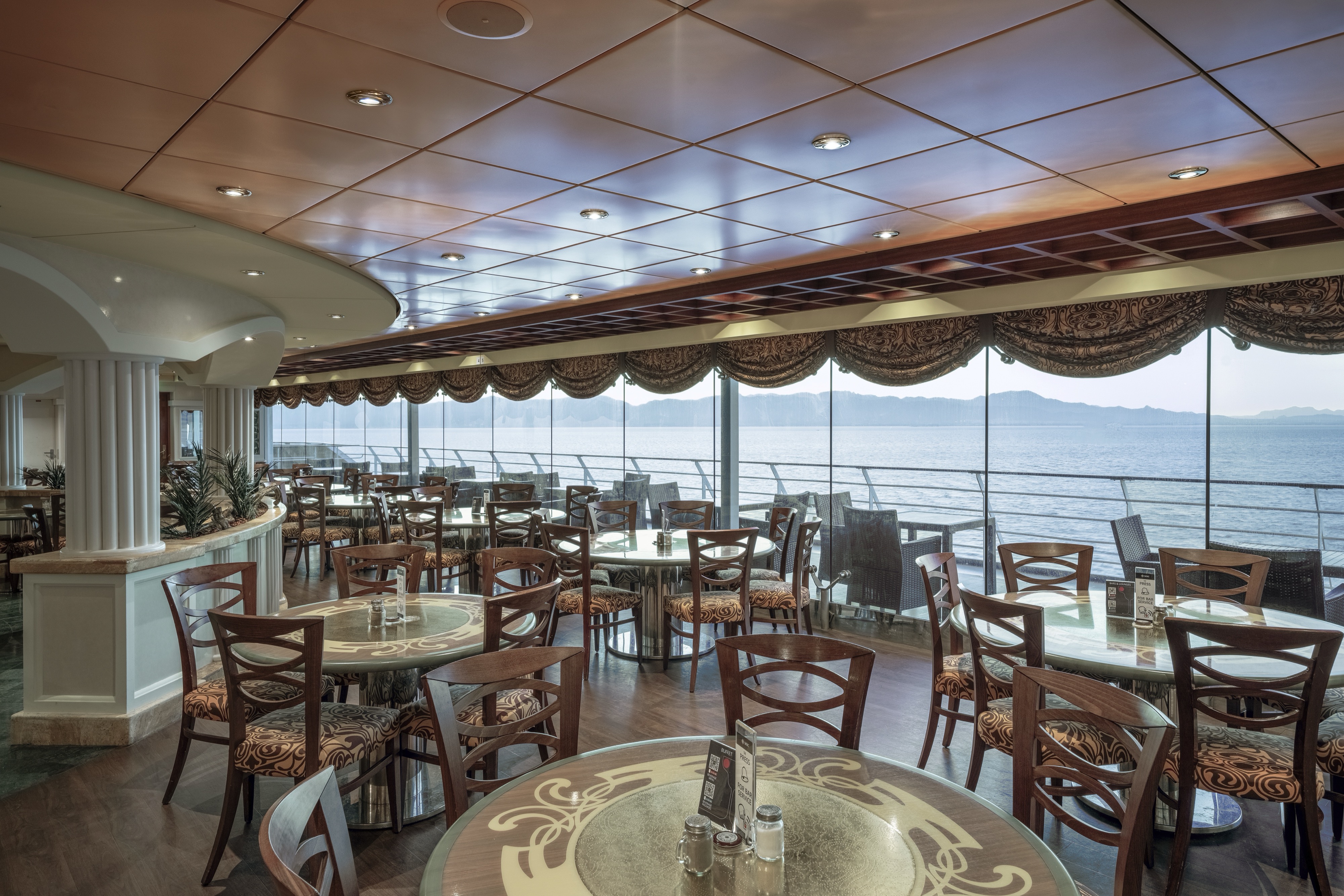 4 Seasons Buffet Restaurant