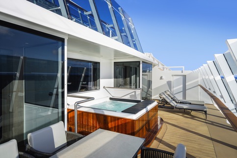 MSC Cruises MSC World America MSC Yacht Club Owners Suite YC4 ©MSC Rights, Ivan Sarfatti 8.jpg