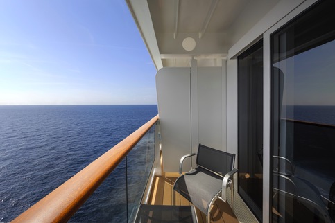 MSC Cruises MSC World America Deluxe Balcony Aurea BA ©MSC Rights, Ivan Sarfatti 3.jpg