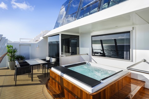 MSC Cruises MSC World America MSC Yacht Club Owners Suite YC4 ©MSC Rights, Ivan Sarfatti 3.jpg