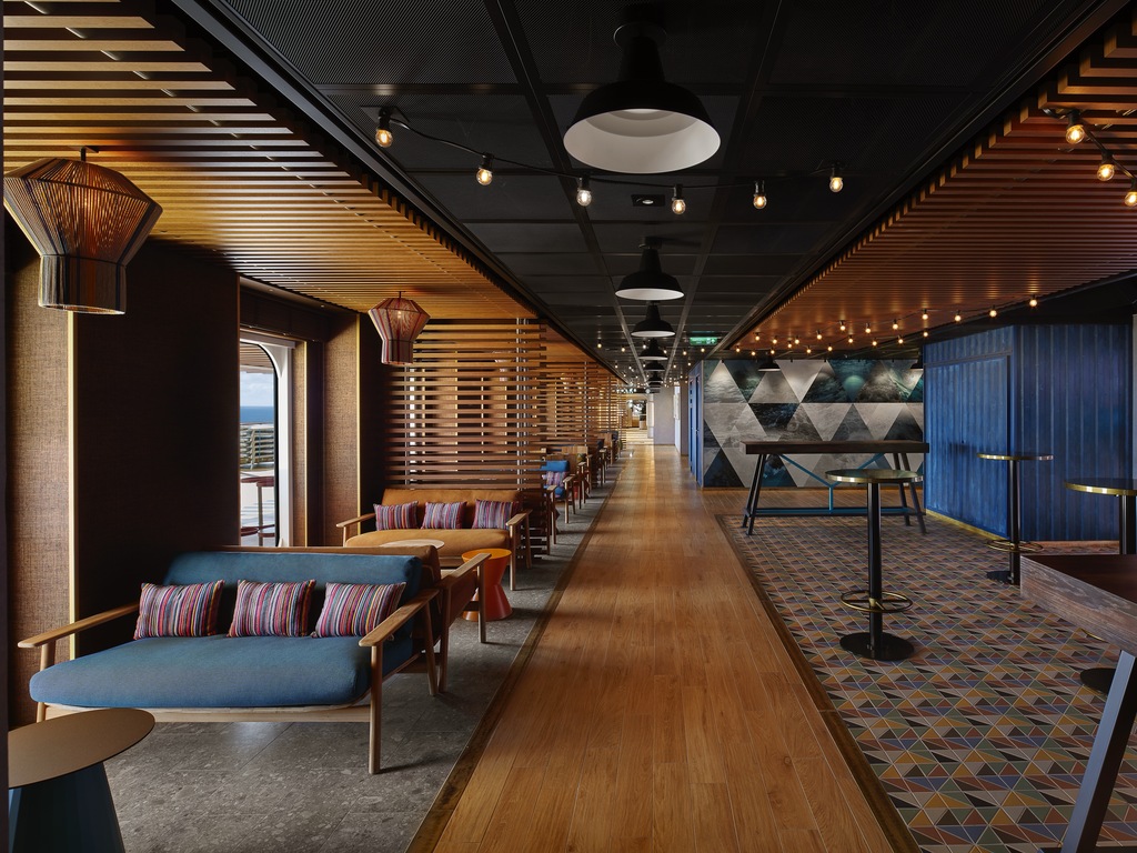 The Local Bar & Grill