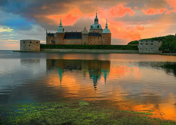 Old Kalmar castle after sun get down with red sky Kalmar, Sweden