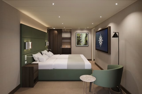 MSC Cruises MSC Magnifica Yacht Club Executive and Family Suite with Balcony Suite 2 WEB ©MSC Rights.jpg