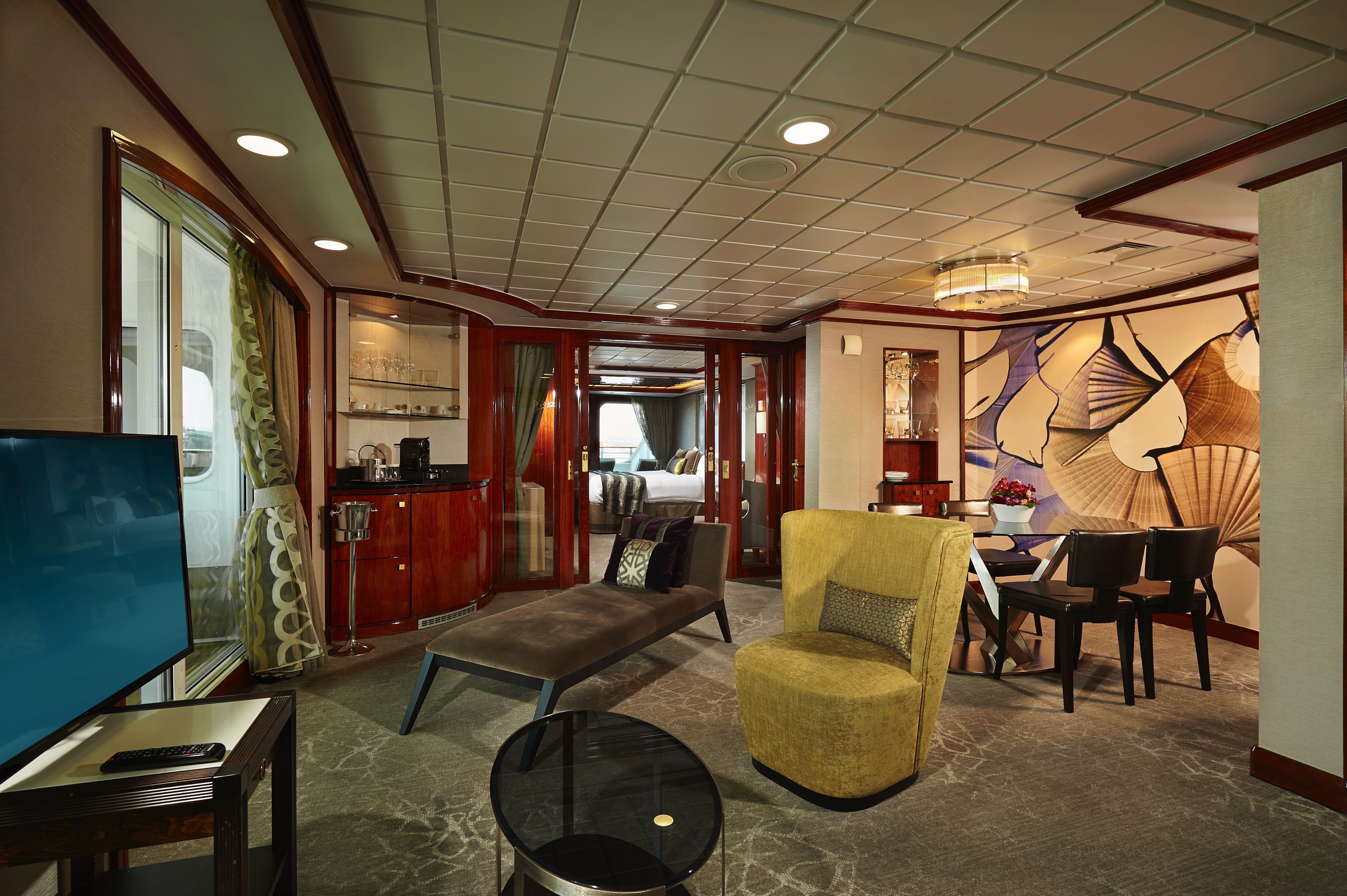 Deluxe Owner's Suite with Two Balconies