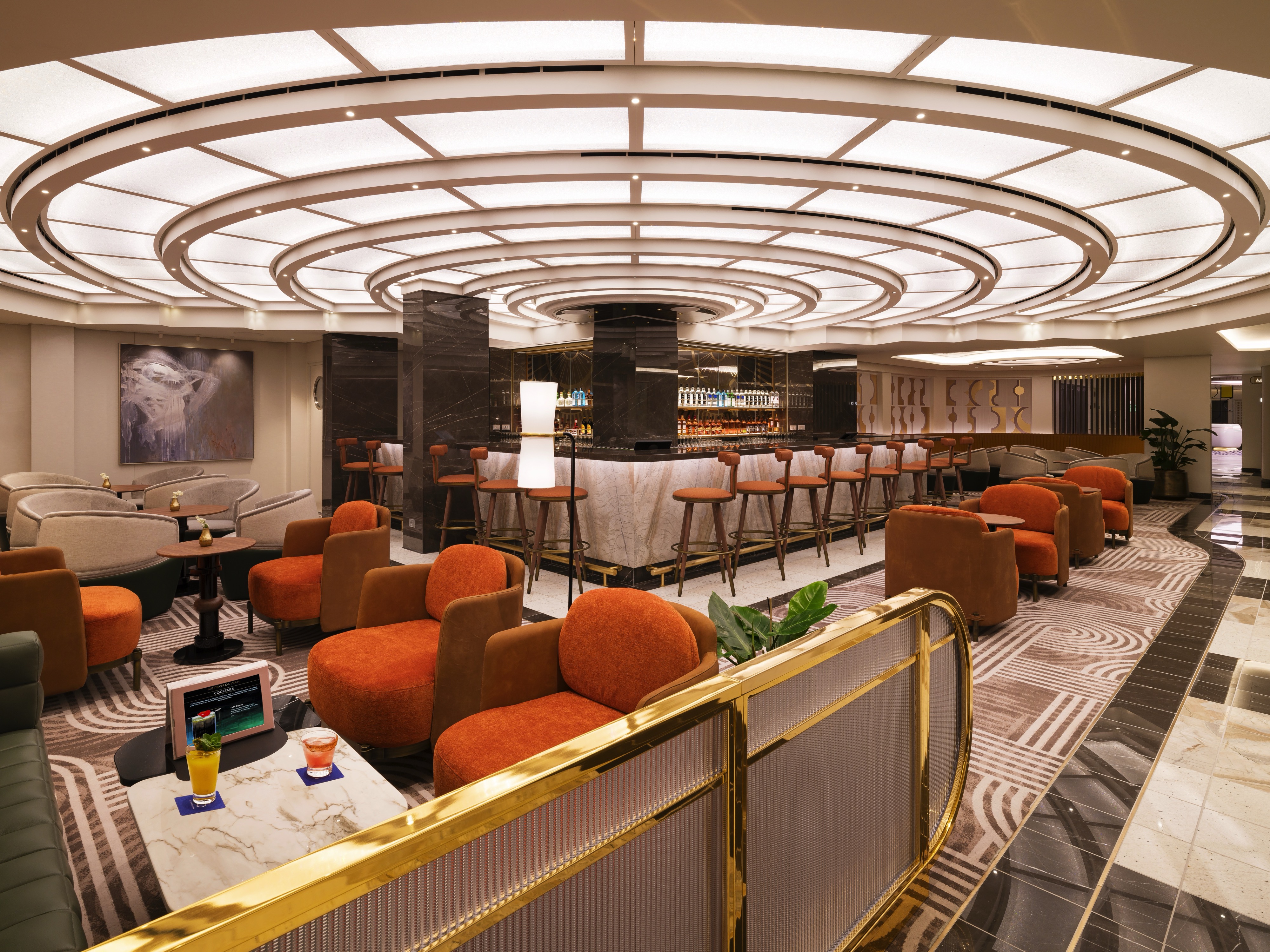 Metropolitan Bar