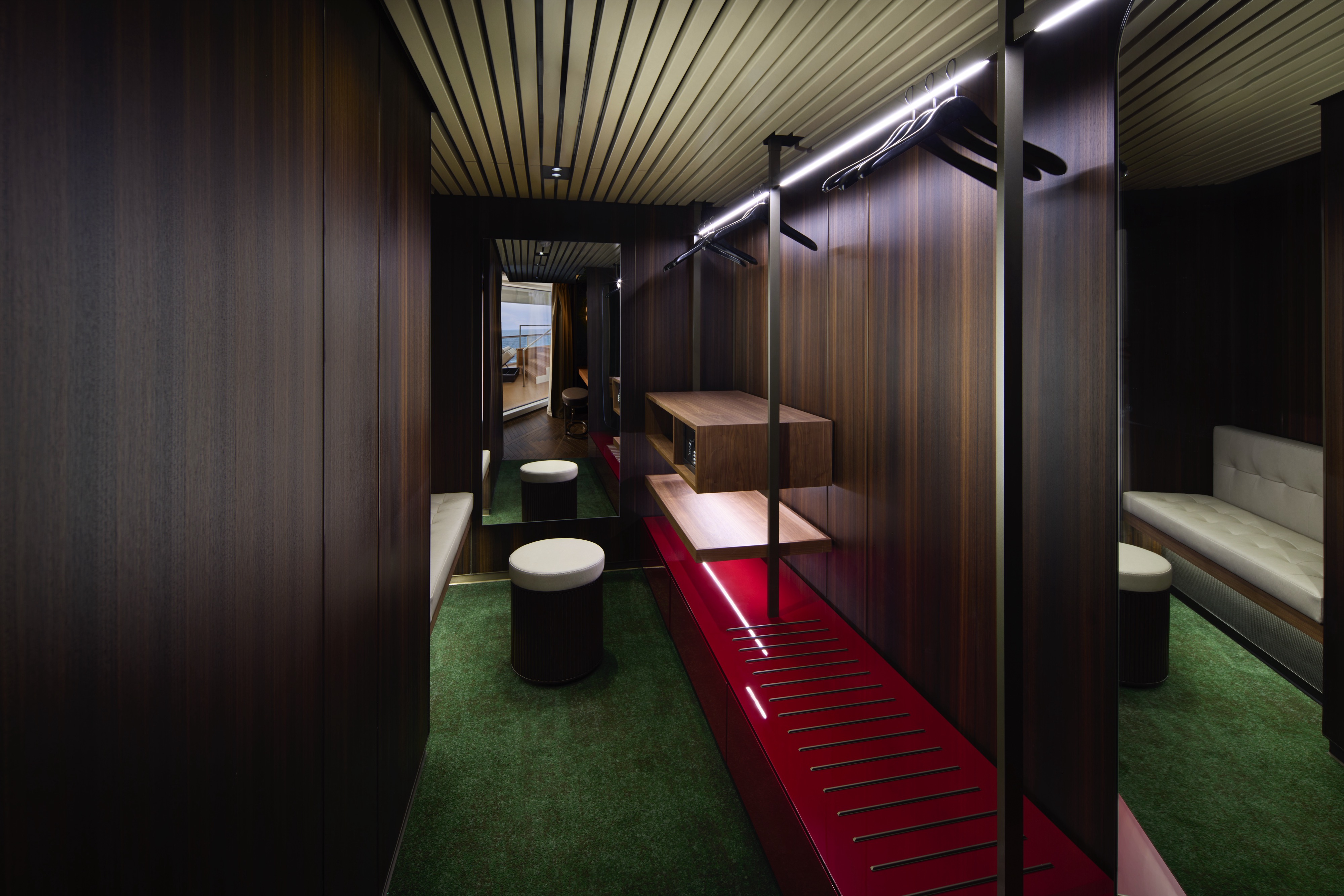 The Haven Deluxe Owner's Suite with Large Balcony