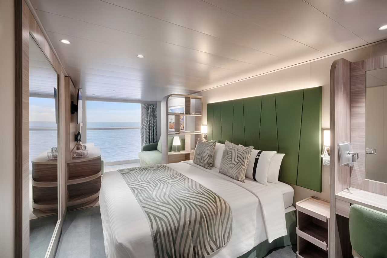 Infinite Ocean View Aurea
