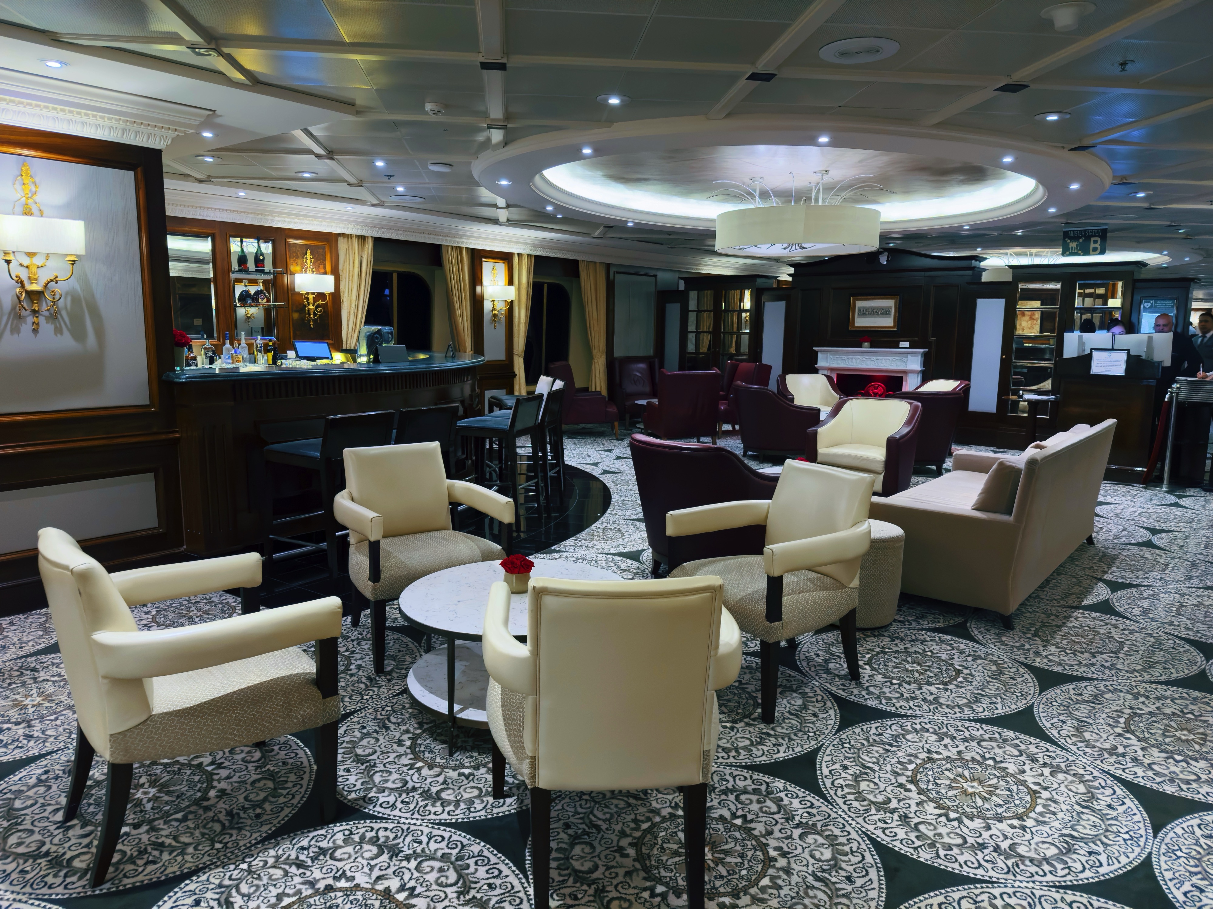 Discoveries Lounge