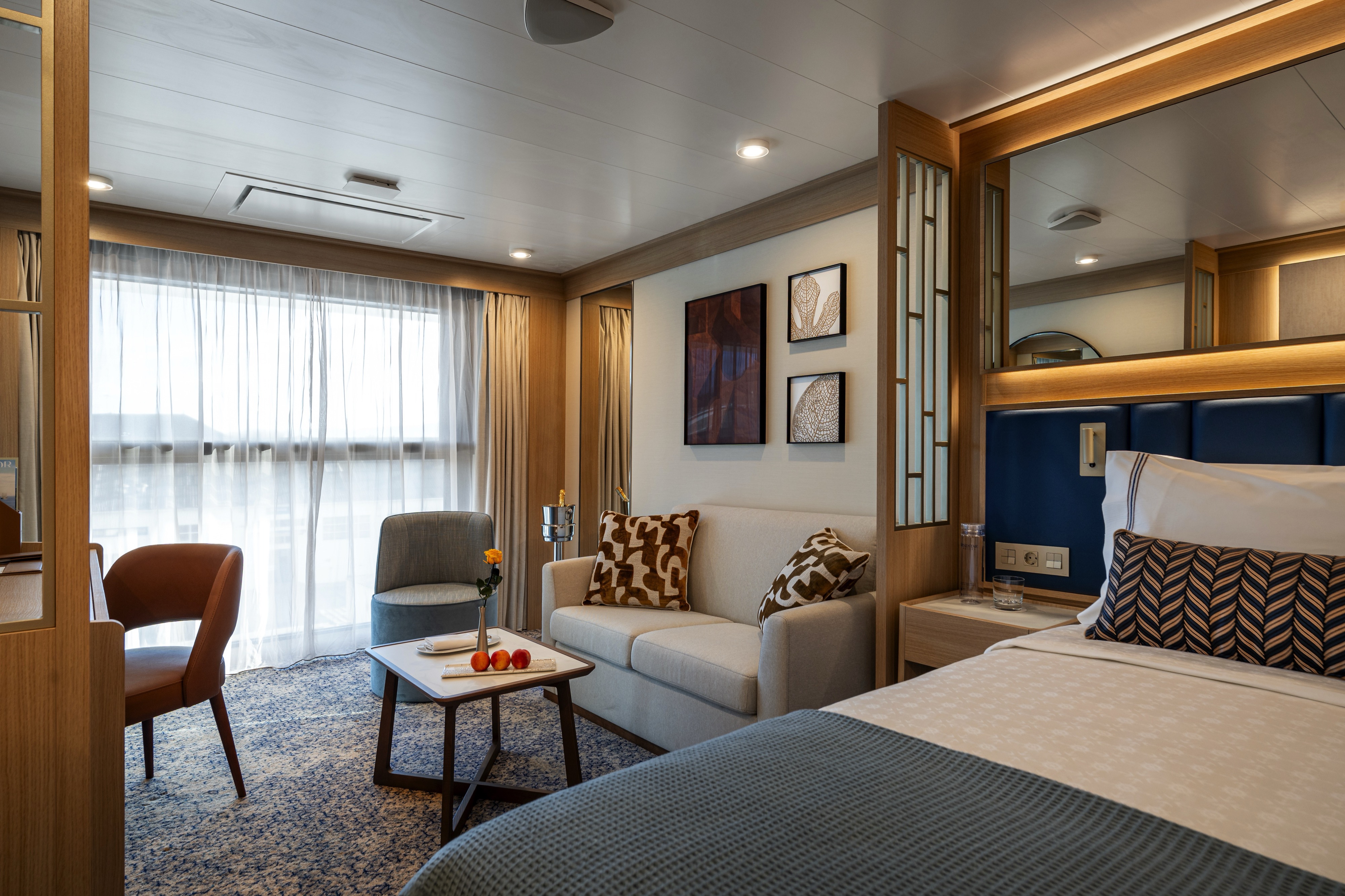 Windstar Cruises Star Seeker Infinity Suite 1.jpg